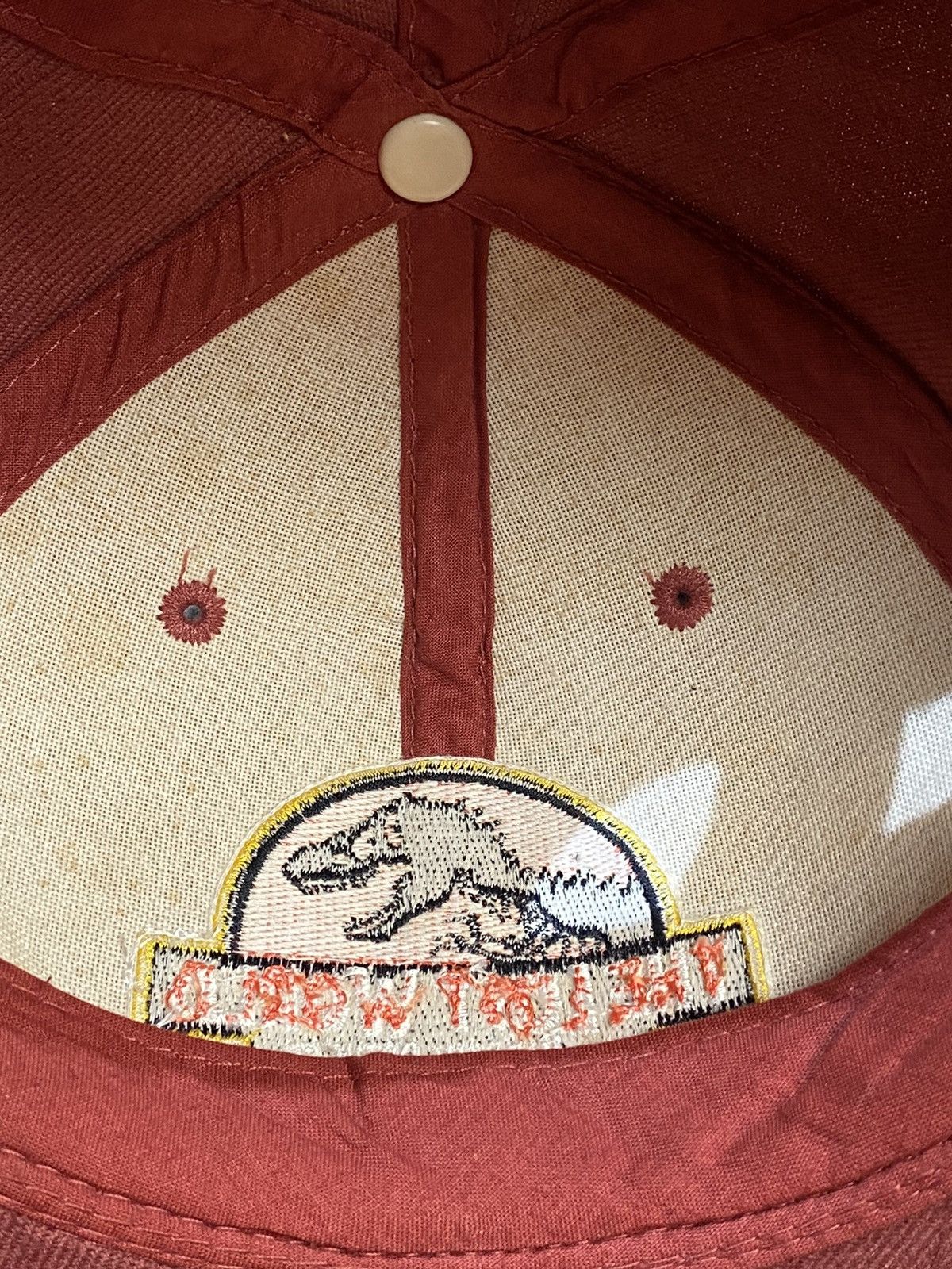 Other VINTAGE 90s THE LOST WORLD JURASSIC PARK SAMPLE HATS Size ONE SIZE - 10 Thumbnail