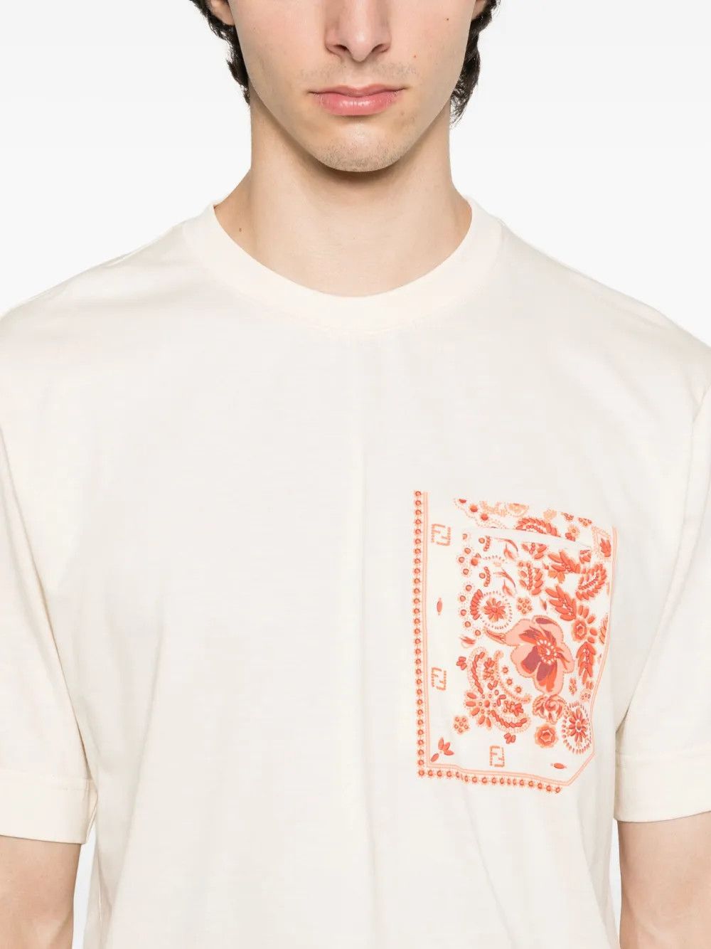 Fendi o1s1wg110526 T-Shirt in White Size US S / EU 44-46 / 1 - 2 Thumbnail