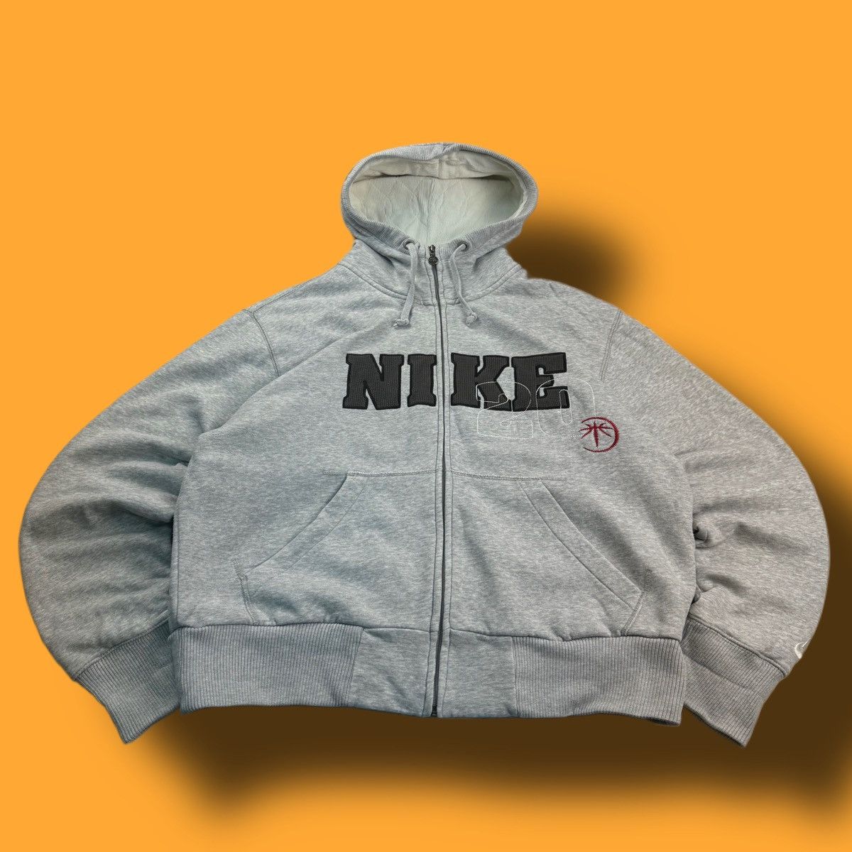 Nike × Vintage NIKE VINTAGE CENTER LOGO OVERSIZE BOXY ZIP HOODIE Size US XL / EU 56 / 4 - 1 Thumbnail