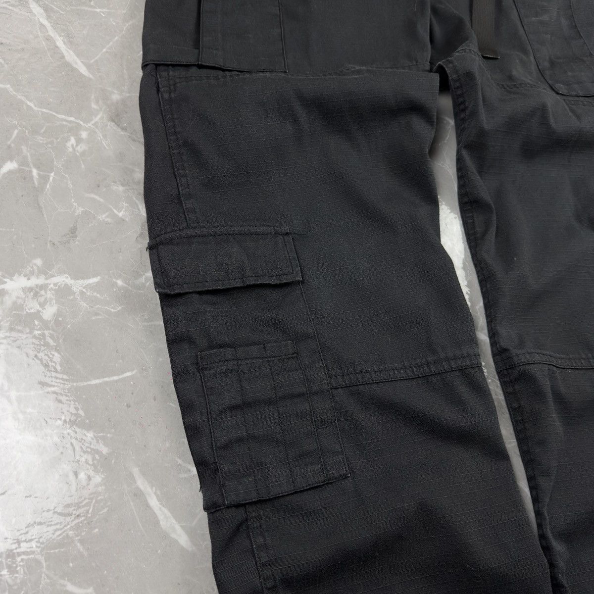Corteiz Corteiz Guerillaz Streetwear Cargo Black Pants Size XS 30 Size US 30 / EU 46 - 10 Thumbnail