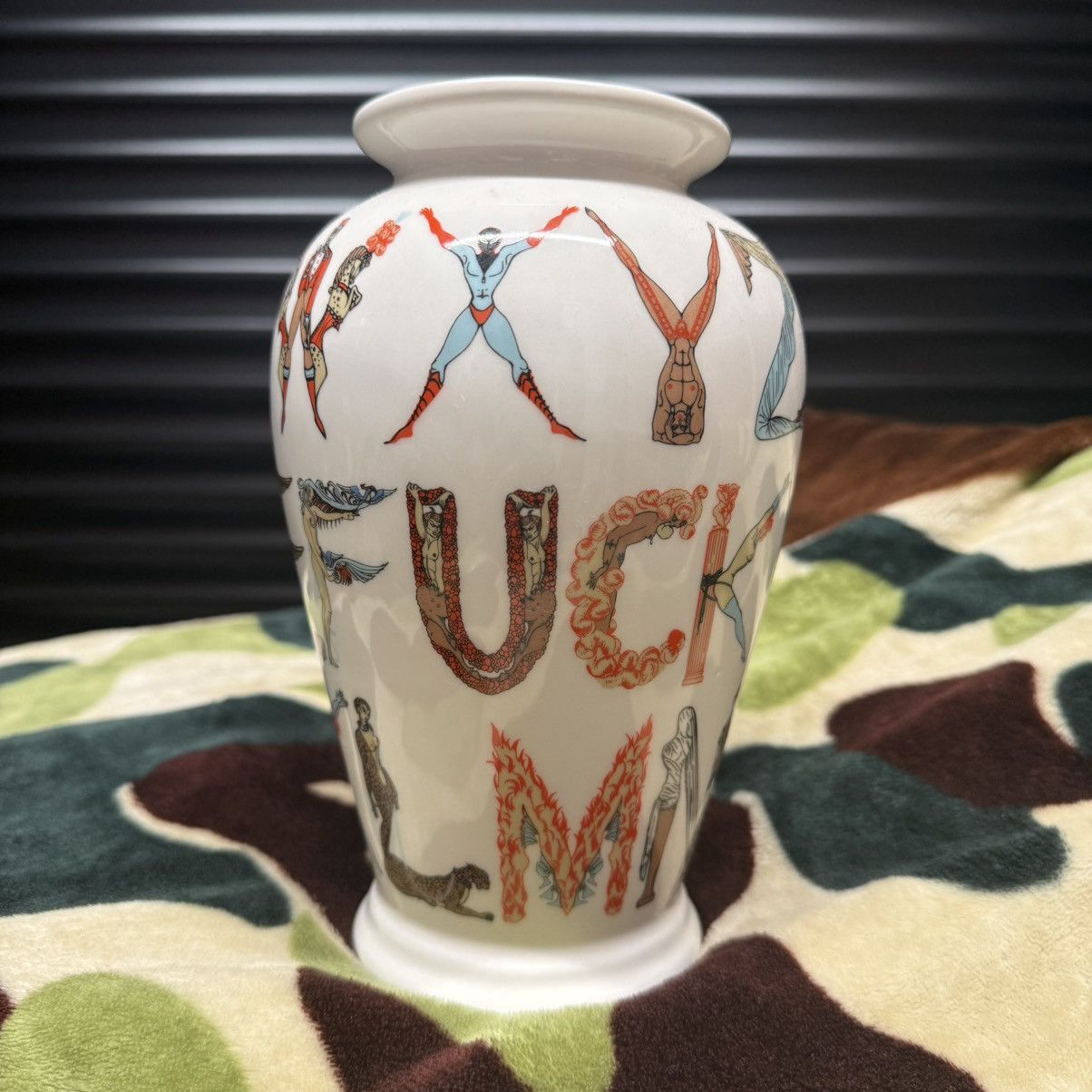 Supreme Vase | Grailed