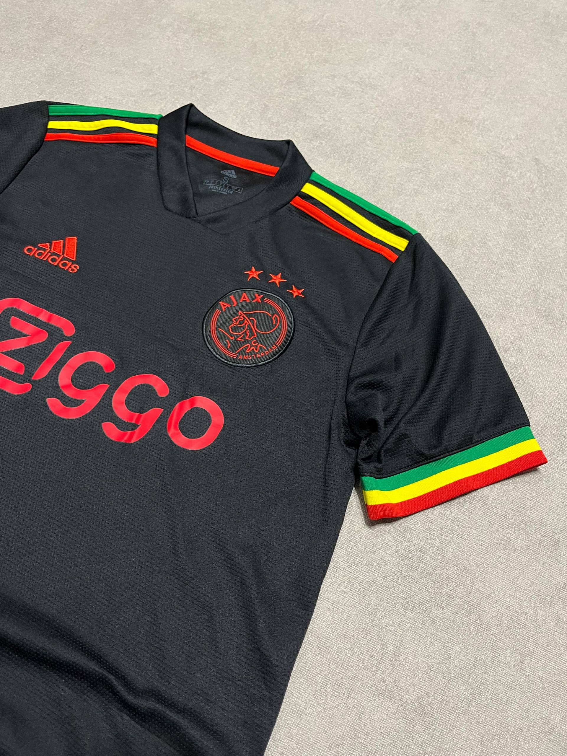 Adidas Adidas Jersey Ajax 2021 2022 Bob Marley Third Mens T shirt Size US S / EU 44-46 / 1 - 3 Thumbnail