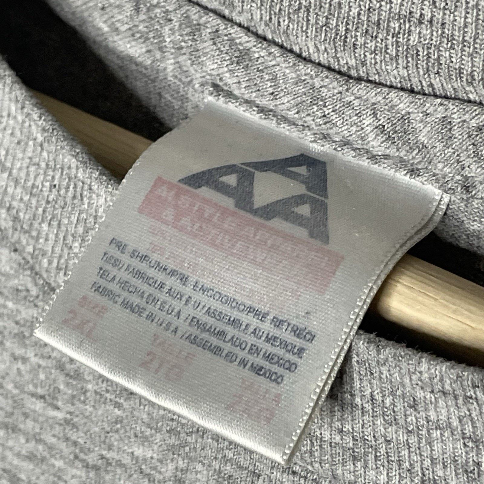 Vintage VTG Taz Professional Lifeguard Shirt 2XL Gray 2000 Y2K Size US XXL / EU 58 / 5 - 3 Thumbnail