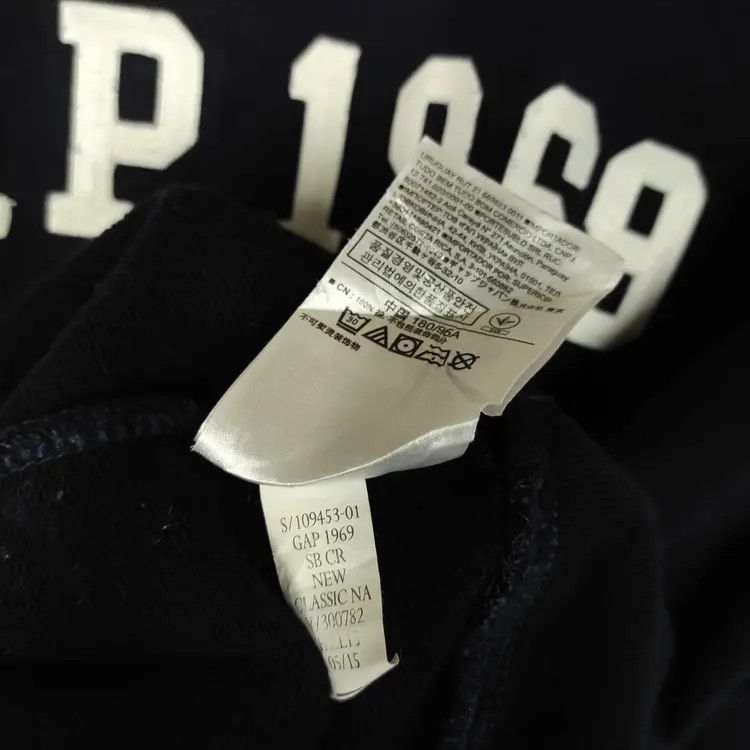 Gap Gap Embroidered Logo Sweatshirts Size US M / EU 48-50 / 2 - 6 Thumbnail