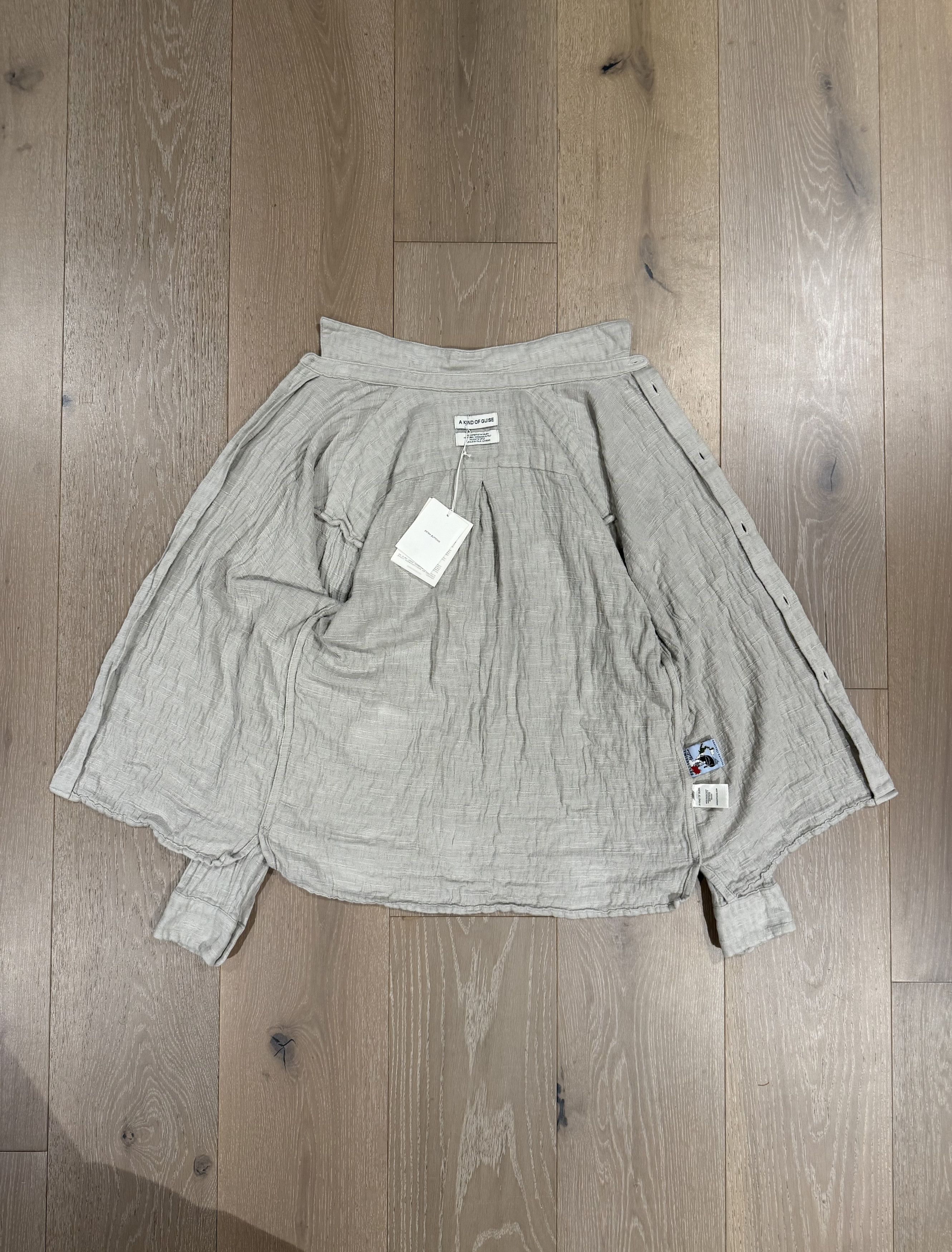 A Kind Of Guise 💚 SS24 A Kind Of Guise Gusto Shirt Washed Clay Medium NEW Size US M / EU 48-50 / 2 - 13 Thumbnail