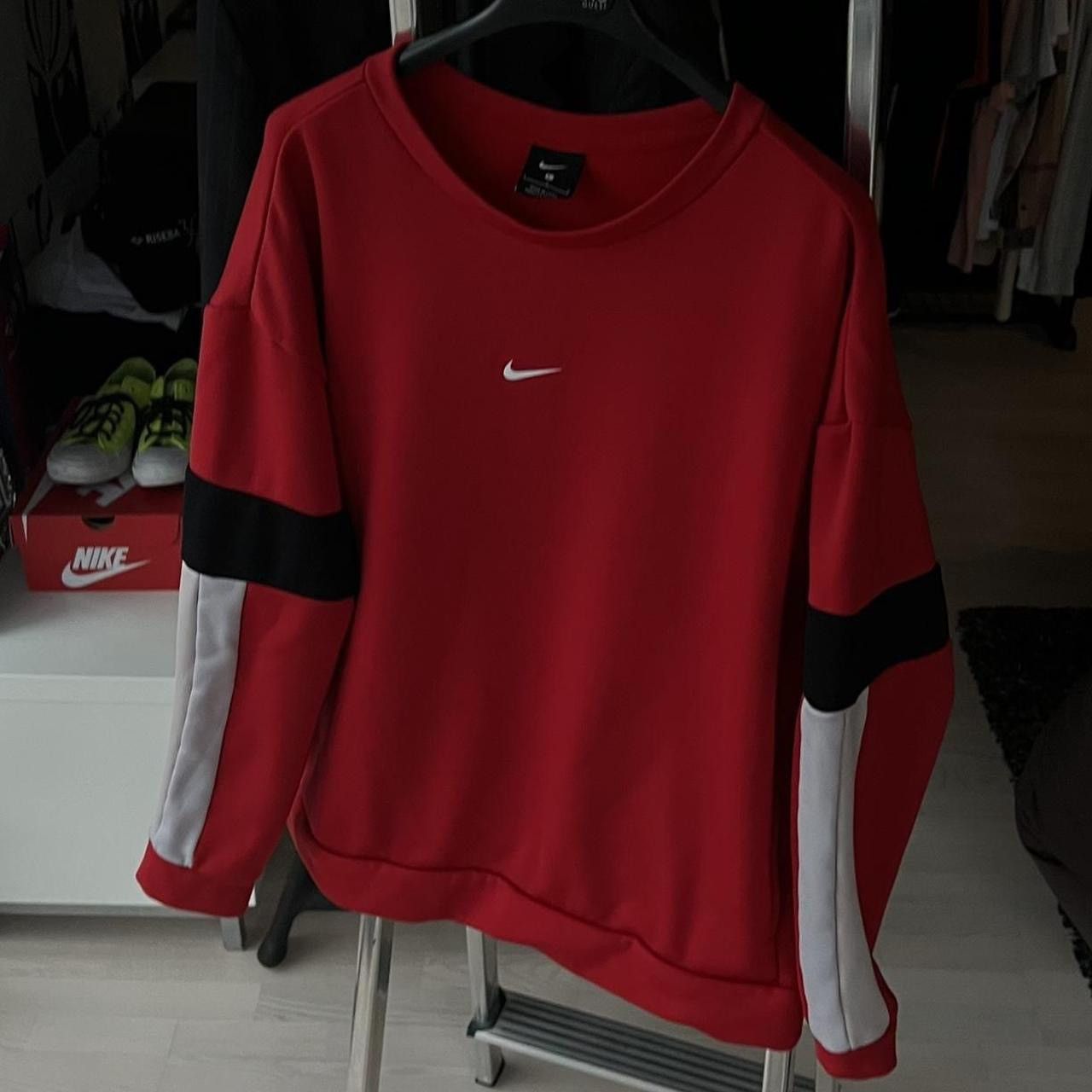 Nike (offers🤝)Nike Vintage Sweatshirt 💫 Size US M / EU 48-50 / 2 - 3 Thumbnail