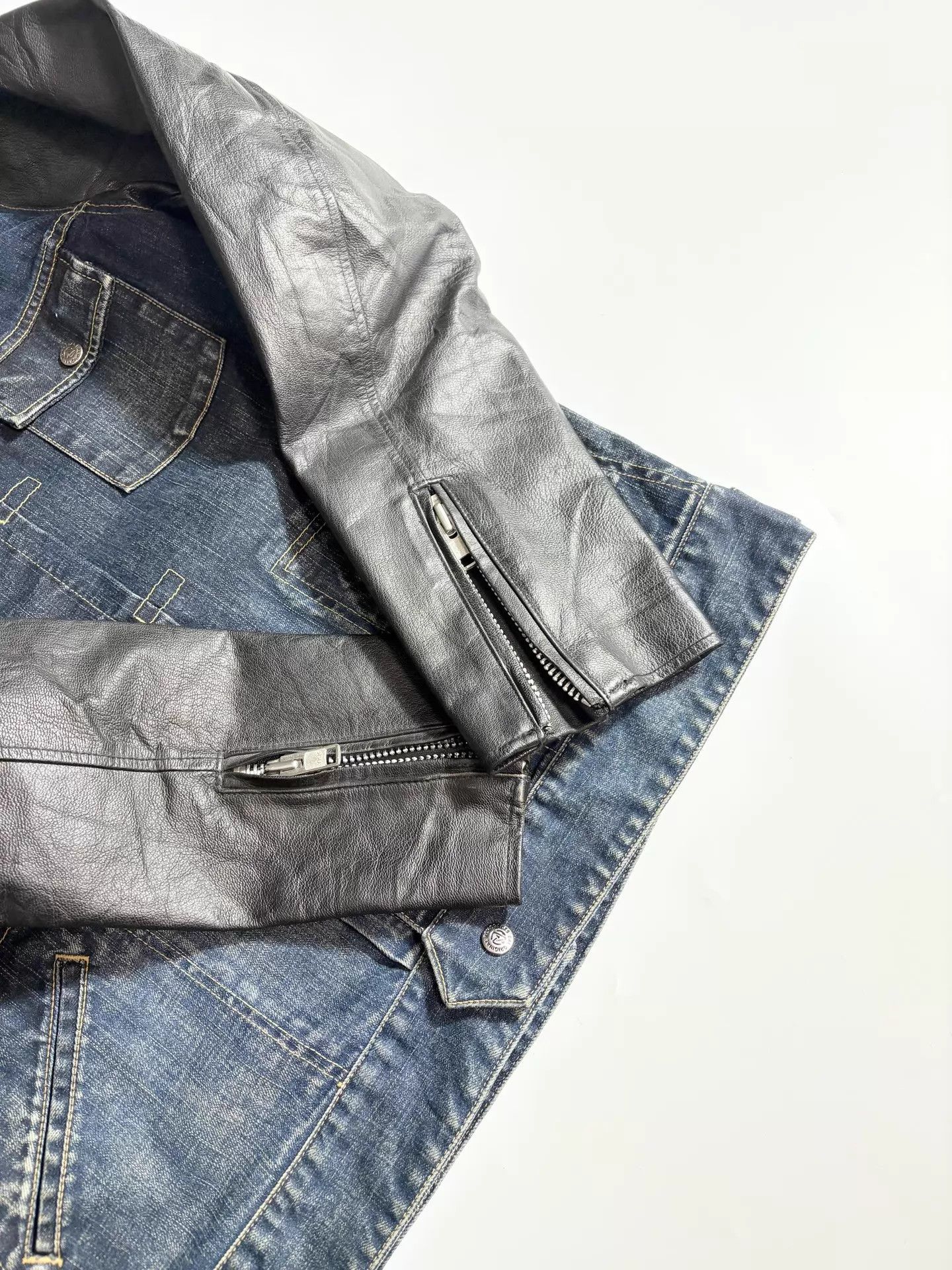 Other BaL OR G NAL Leather Sleeve Denim Jacket L Size US L / EU 52-54 / 3 - 3 Thumbnail