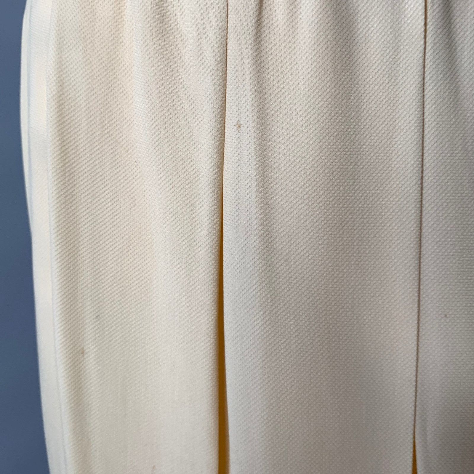 Emporio Armani EMPORIO ARMANI Size M Cream Viscose Blend Pleated Skirt Size 27" / US 4 / IT 40 - 4 Thumbnail