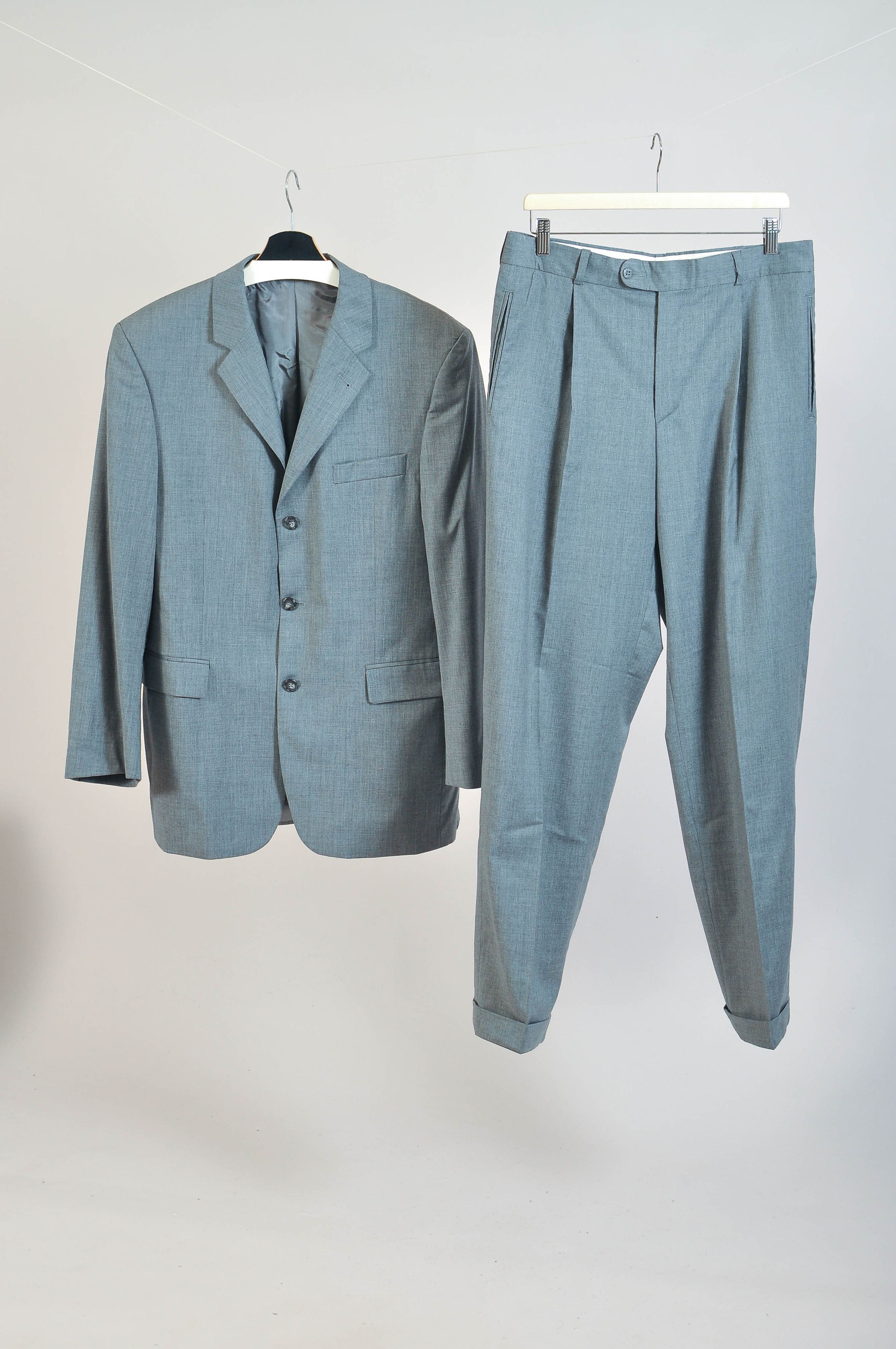 Other Vintage 90s grey wool suit Size 42R - 1 Thumbnail