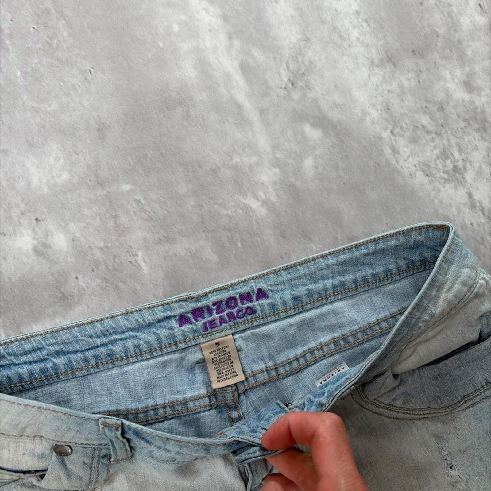 Arizona Jean Co. Y2K Light Wash Arizona Jean Co Grunge Mini Denim Shorts Size 28" / US 6 / IT 42 - 5 Thumbnail