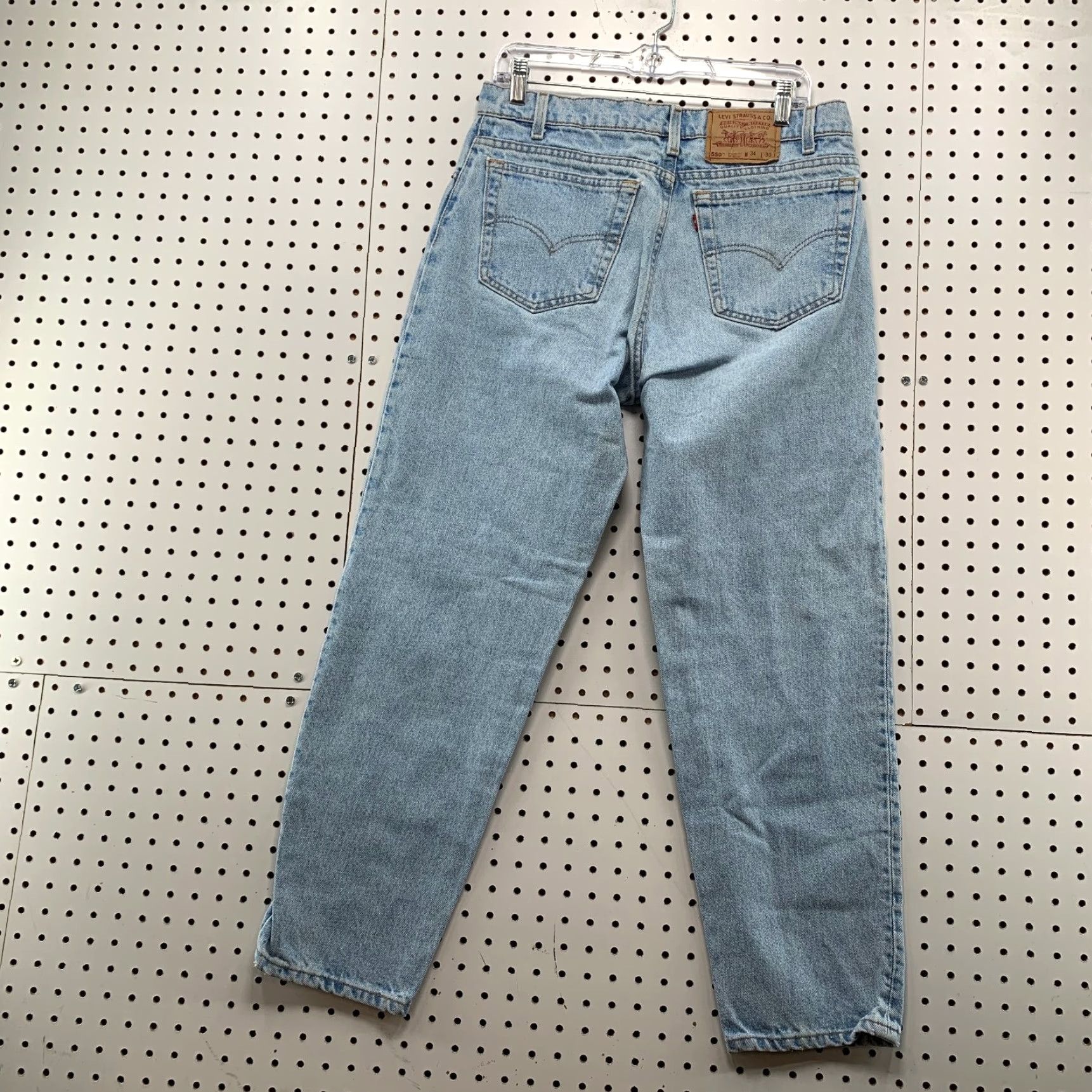 Levi's VINTAGE Levi's 550 Denim Jeans Men 32x29 90s Blue Relaxed Tapered USA Denim Jeans Men 32 Relaxed 90s Blue Levi's 550 Vintage USA Pants Size US 32 / EU 48 - 2 Thumbnail