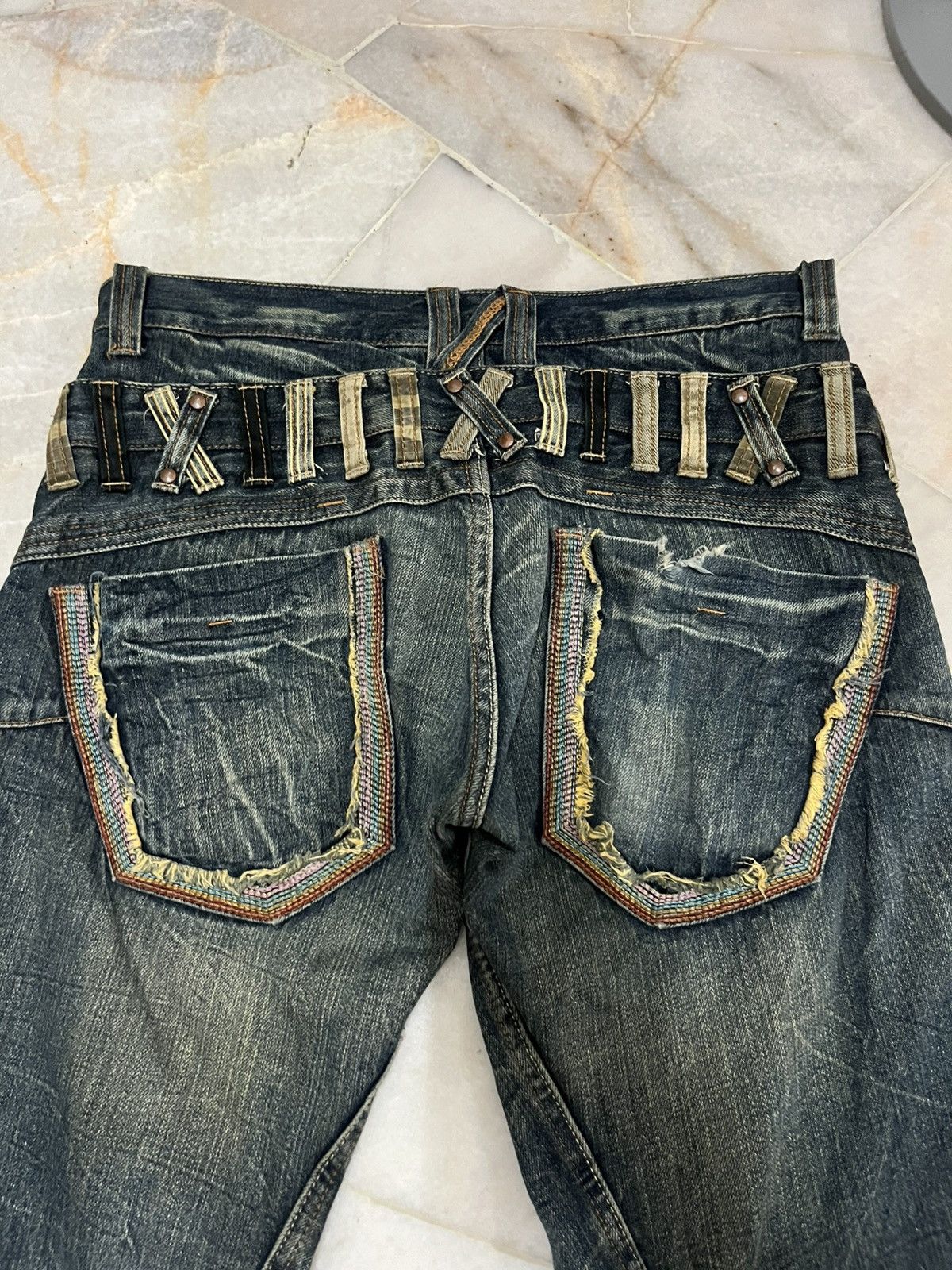 Japanese Brand DOUBLE WAIST DOMINATE HANDCRAFTED DISTRESED DENIM Size US 32 / EU 48 - 11 Thumbnail