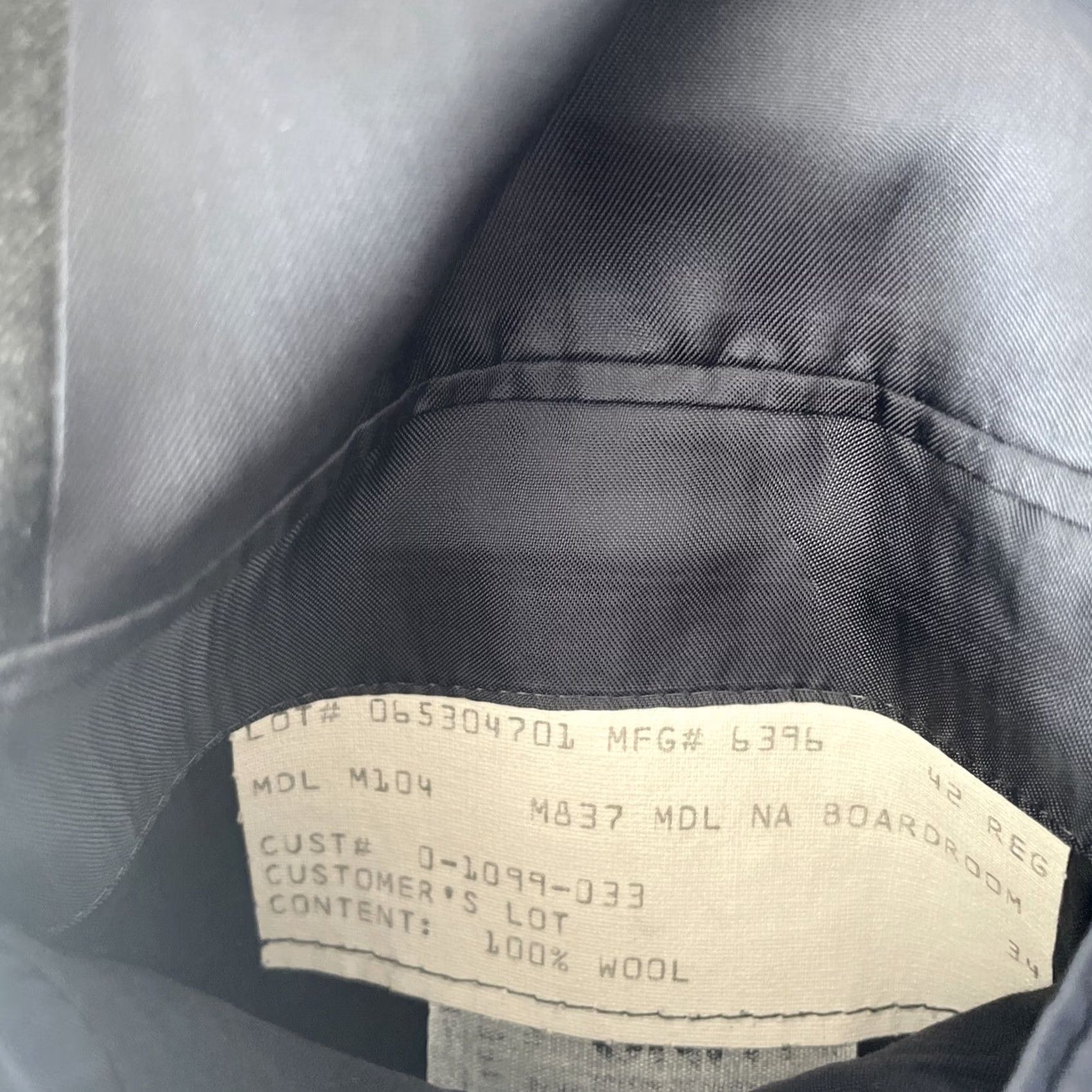Vintage Hickey Freeman Blazer Jacket Men 42R Wool Gray Solid Notch Lapel Regular Single-Breasted Two-Button Front Front Two-Button Front Style Suit Jacket Size 42R - 4 Thumbnail