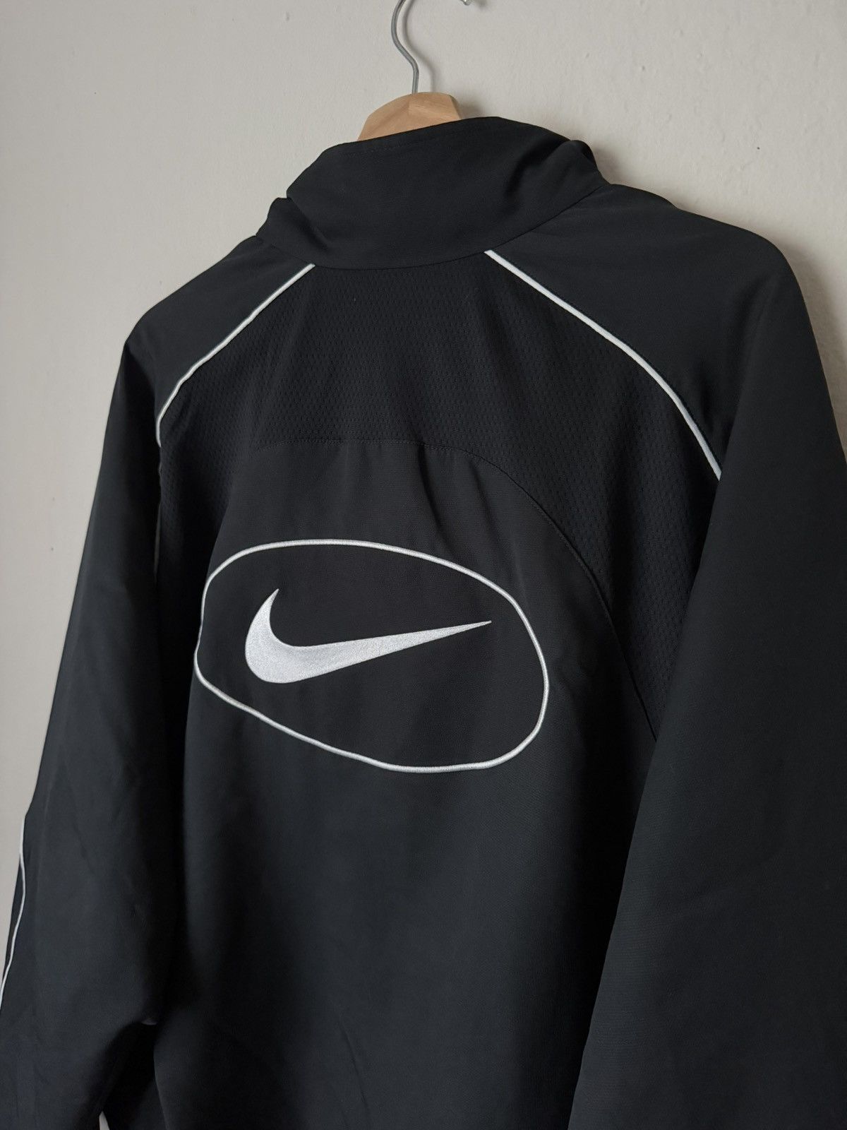 Nike × Supreme Supreme SS25 Nike Track Jacket Size Large NWT Size US L / EU 52-54 / 3 - 1 Thumbnail