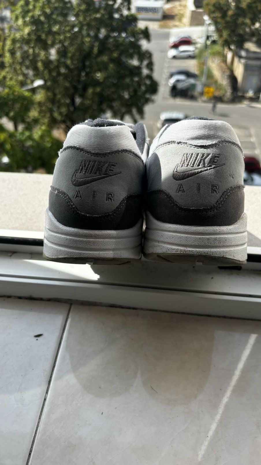 Nike Nike Air Max 1 Grey Wolf Grey Size US 12 / EU 45 - 2 Thumbnail