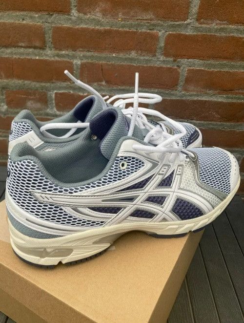 Asics gel ds trainer 14 white pure silver 43 1/2 retro running Size US 9.5 / EU 42-43 - 5 Thumbnail