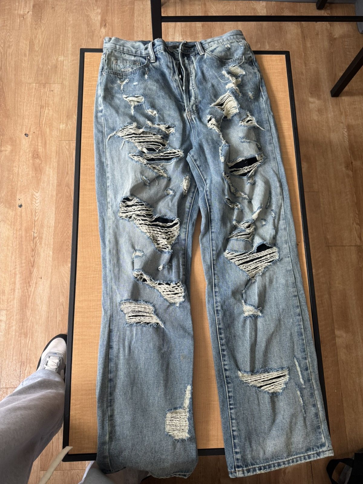 MNML MNML Ripped Baggy Jeans Size US 30 / EU 46 - 2 Thumbnail