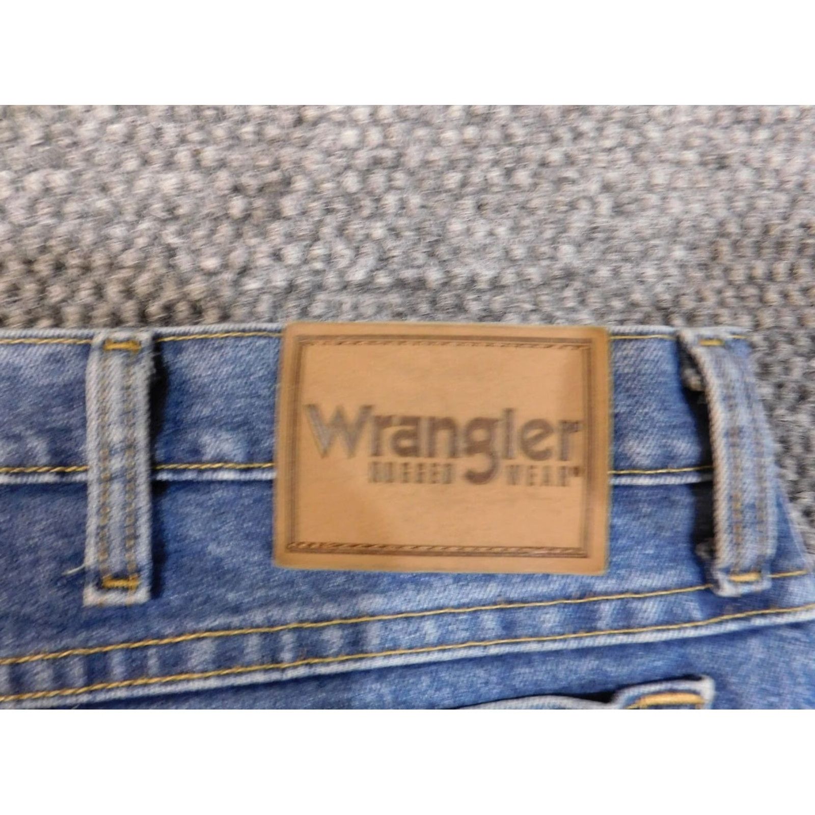 Wrangler Wrangler Jeans Mens 44x32 blue Straight Denim workwear Outdoors Cowboy Pockets Jeans Regular Mens Cowboy Size US 44 / EU 60 - 5 Thumbnail