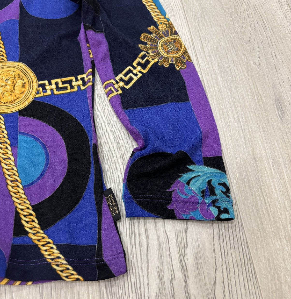 Versace 90s Versace Medusa Blouses Top Vintage Y2K Size M / US 6-8 / IT 42-44 - 4 Thumbnail