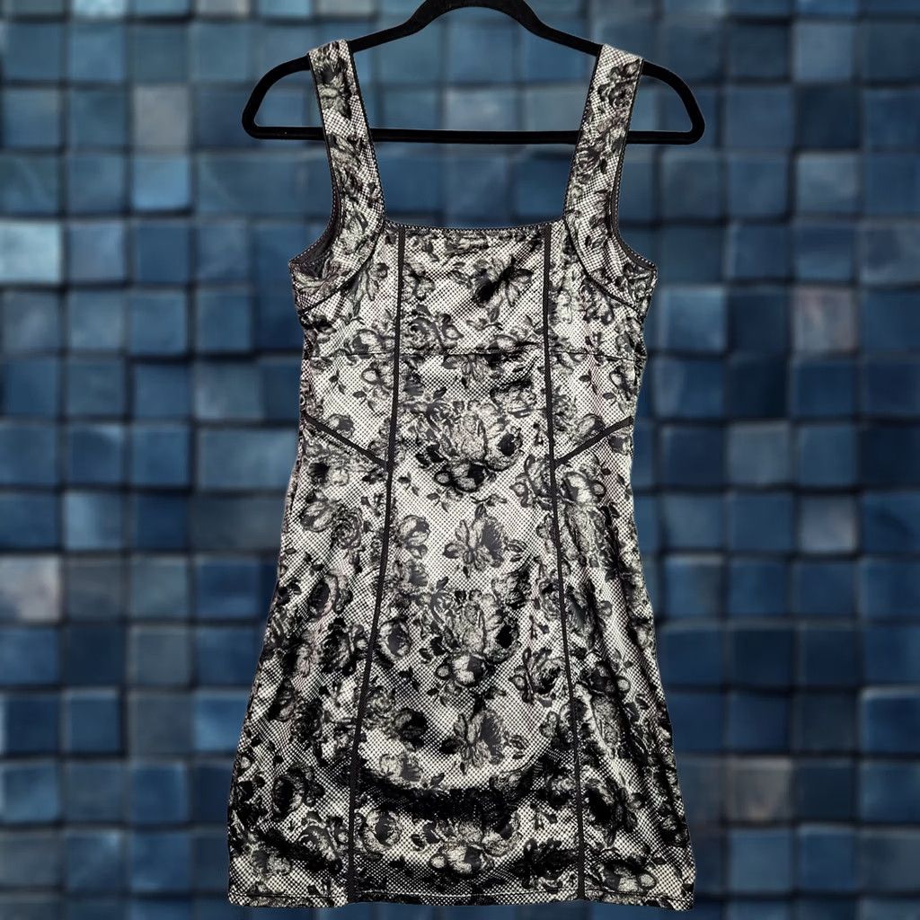Free People Free People Women's Floral Sleeveless Bodycon Dress S Color Multicolor Long Pants? Size S / US 4 / IT 40 - 1 Thumbnail
