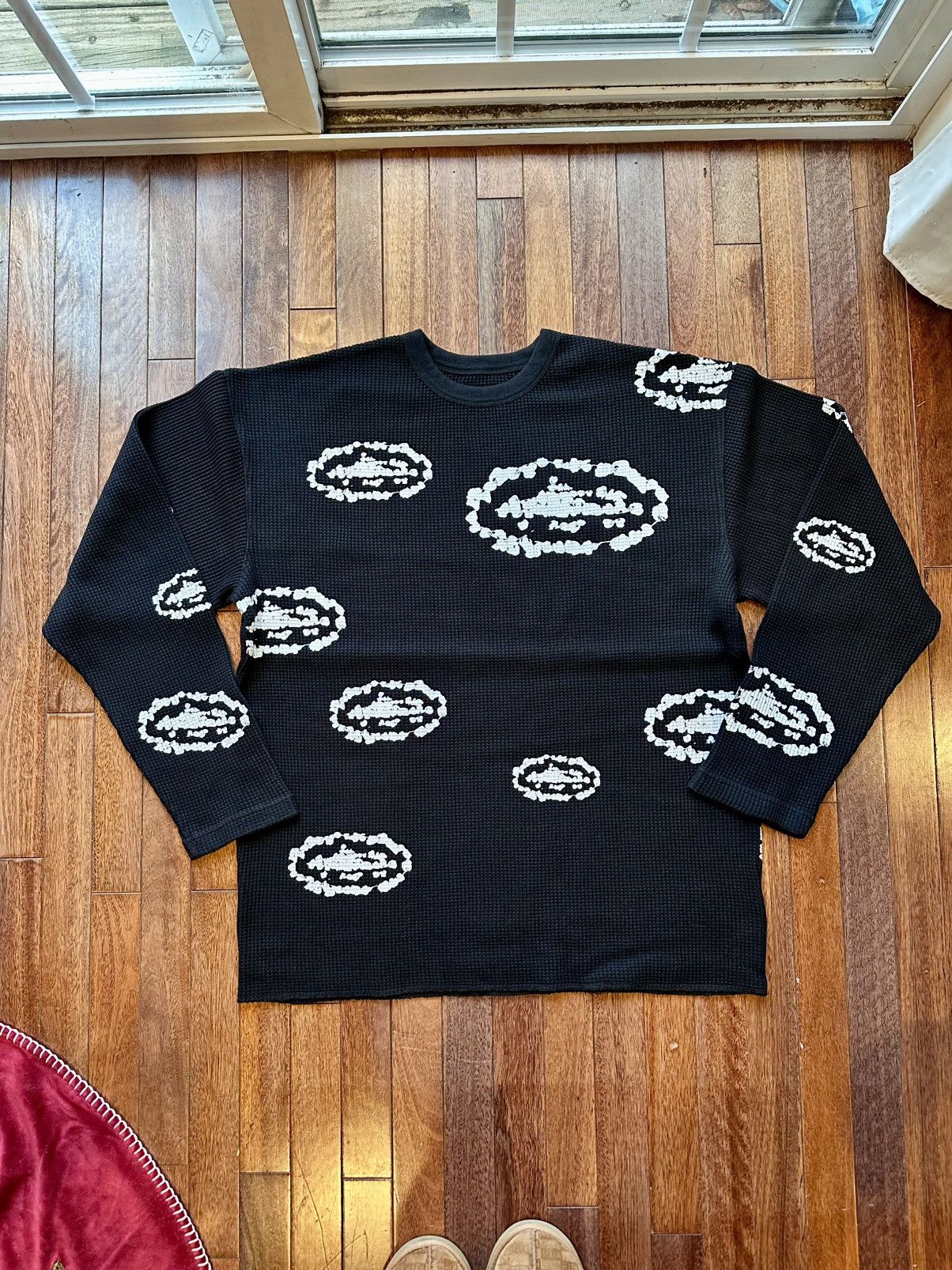 Corteiz Cortiez Denim Tears Island Wreath Waffle Thermal Black - XL Size US XL / EU 56 / 4 - 1 Thumbnail