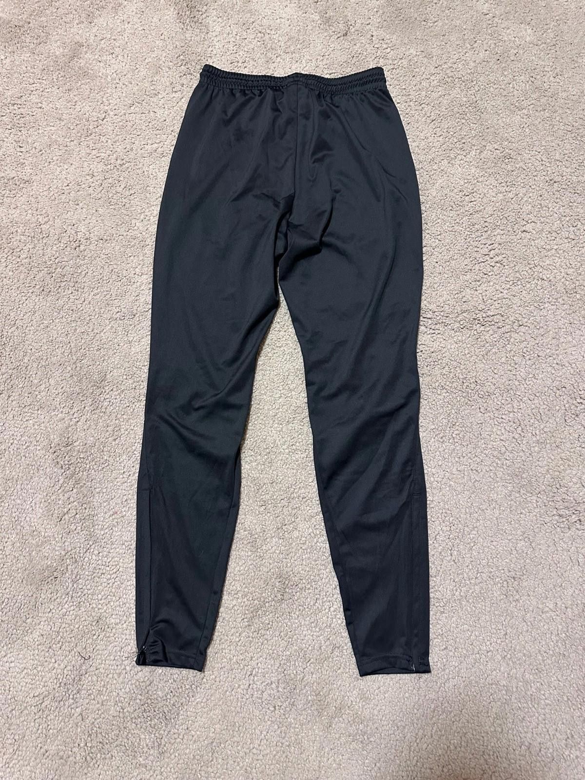 Nike BARCELONA 2021/2022 TRAINING FOOTBALL PANTS JERSEY NIKE SZ S Size US 28 / EU 44 - 7 Thumbnail