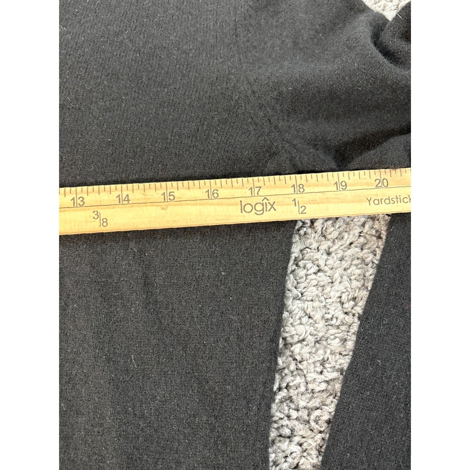 Apt. 9 Apt. 9 Sweater Women's L Black 100% Cashmere V-Neck Long Sleeve Knit Pullover, Solid, Regular, Women, Size L Size L / US 10 / IT 46 - 3 Thumbnail