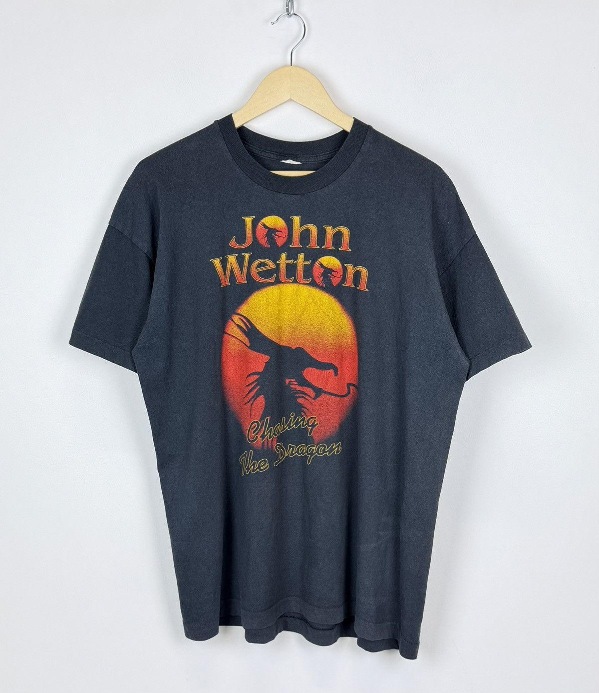 Band Tees Vintage John Wetton Chasing The Dragon 1995 Tour T-Shirt Size US XL / EU 56 / 4 - 1 Thumbnail