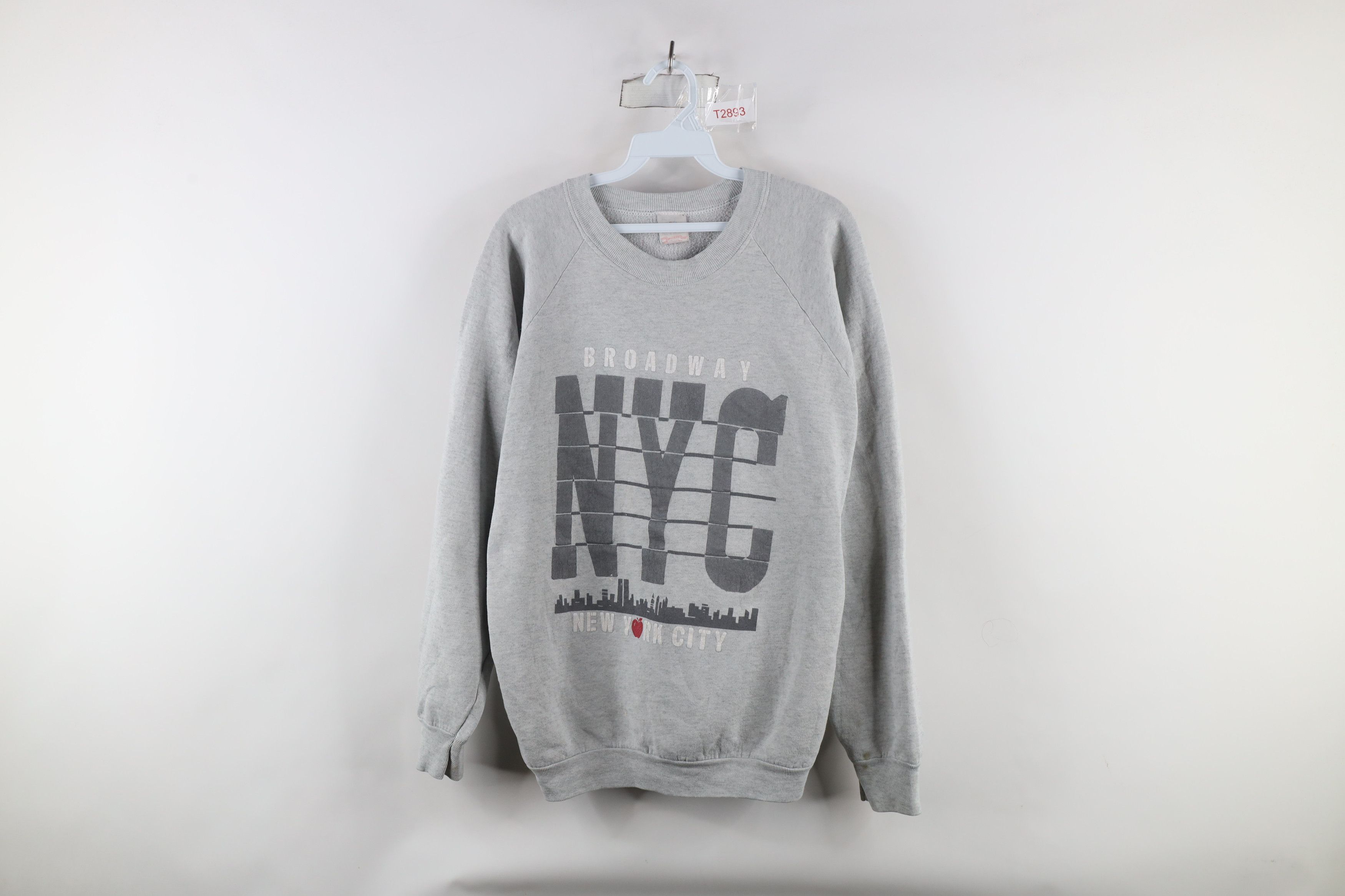 Vintage Vintage 90s Streetwear Broadway New York City Sweatshirt USA Size US XL / EU 56 / 4 - 1 Thumbnail