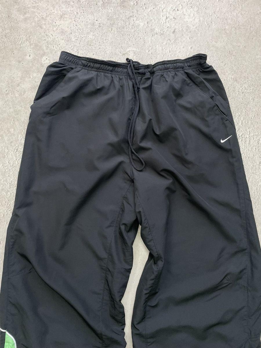 Nike Nike Black Track Pants Green Stripe Y2K Tech Size US 35 - 2 Thumbnail