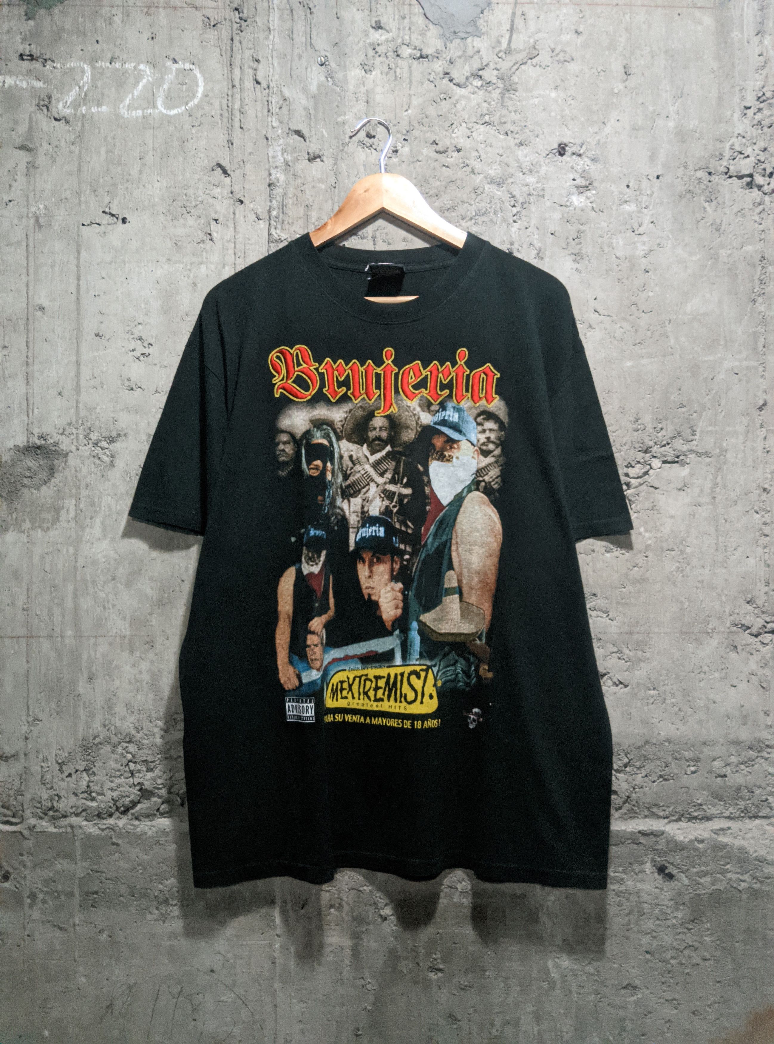 Band Tees Vintage 2000s brujería mexican death metal grindcore tshirt Size US XL / EU 56 / 4 - 1 Thumbnail