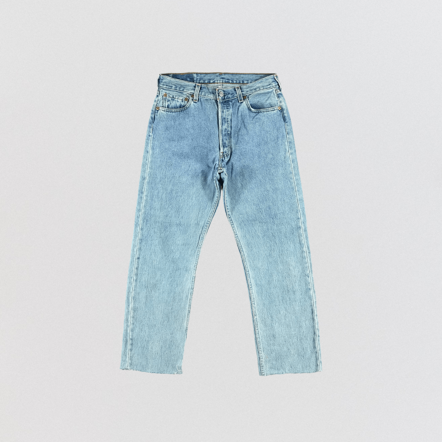 Levi's × Vintage Vintage 90s Light Wash Levis 501 Jeans-JM2822 Size US 30 / EU 46 - 1 Thumbnail