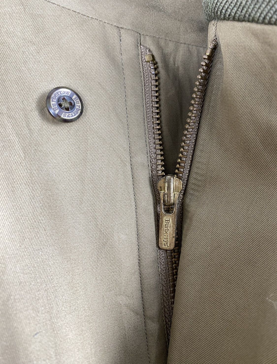 Burberry Vintage Burberry Zip Button Jacket K0001 Size US M / EU 48-50 / 2 - 4 Thumbnail