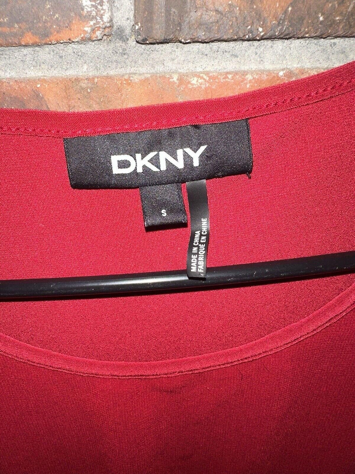 DKNY Women's Blouse DKNY Small Semisheer Logo Red Size S / US 4 / IT 40 - 7 Thumbnail