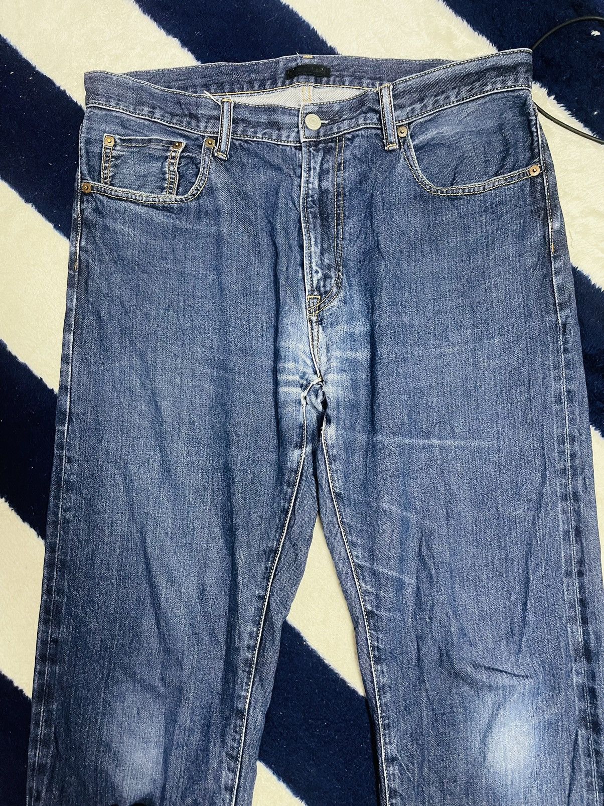 Japanese Brand × Uniqlo Uniqlo Selvedge Distressed Jeans (15) Size US 36 / EU 52 - 14 Thumbnail