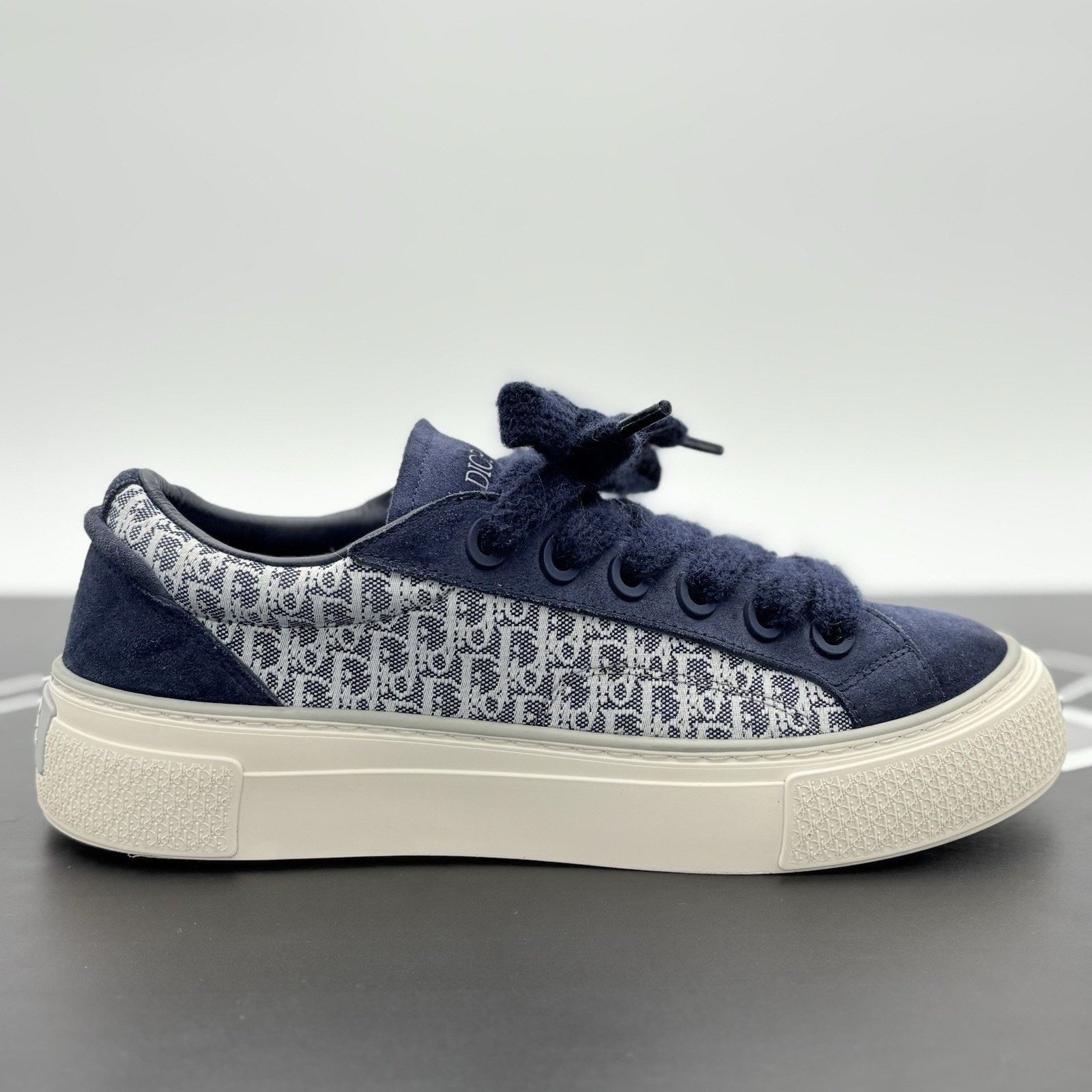 Dior Dior B33 ' Oblique Navy Blue ' | SUPER CLEAN! Size US 8 / EU 41 - 2 Thumbnail