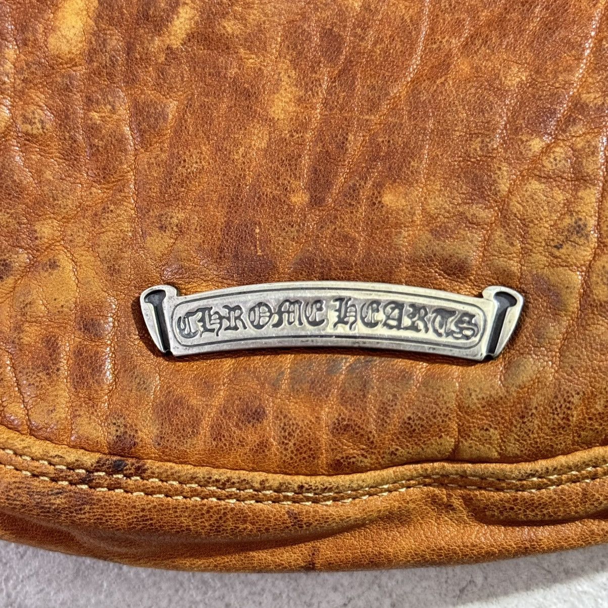 Chrome Hearts Chrome Hearts Vintage Leather Silver Shoulder Bag Size ONE SIZE - 7 Thumbnail