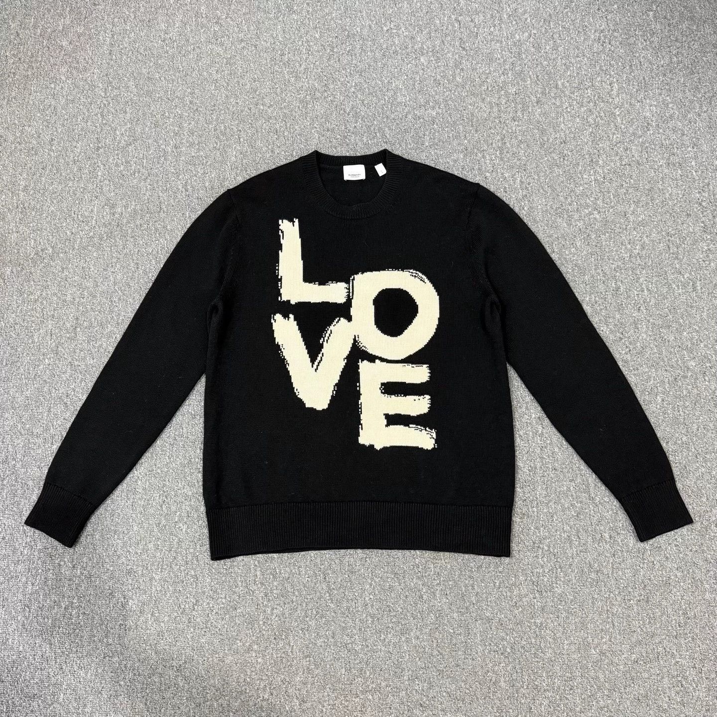 Burberry Burberry Black LOVE Print Wool Sweater L 99 New Size L / US 10 / IT 46 - 1 Thumbnail
