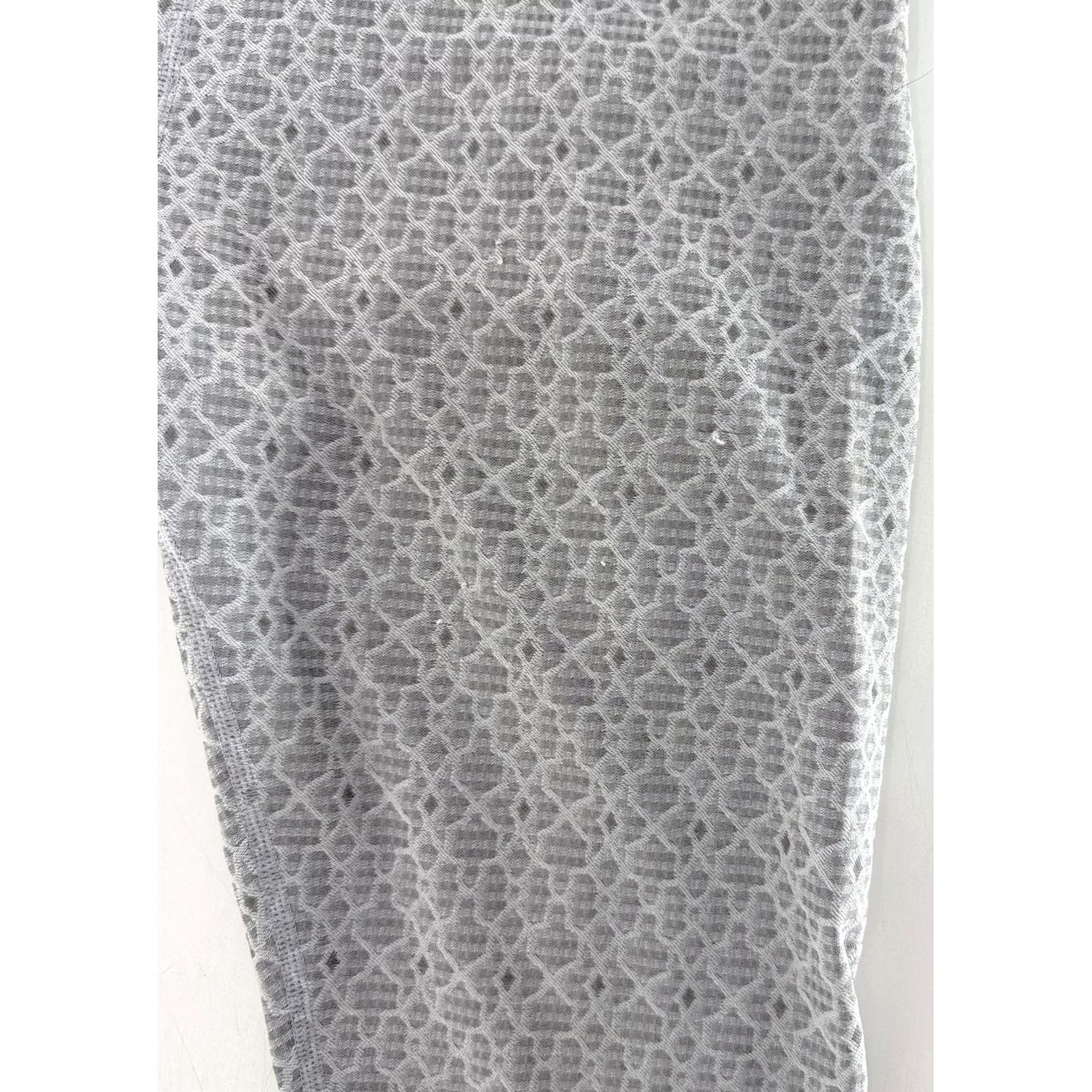 Prana prAna Gray Textured Patterned Cropped Capri Yoga Pants Activewear Sz M Boho Women Size 32" / US 10 / IT 46 - 5 Thumbnail