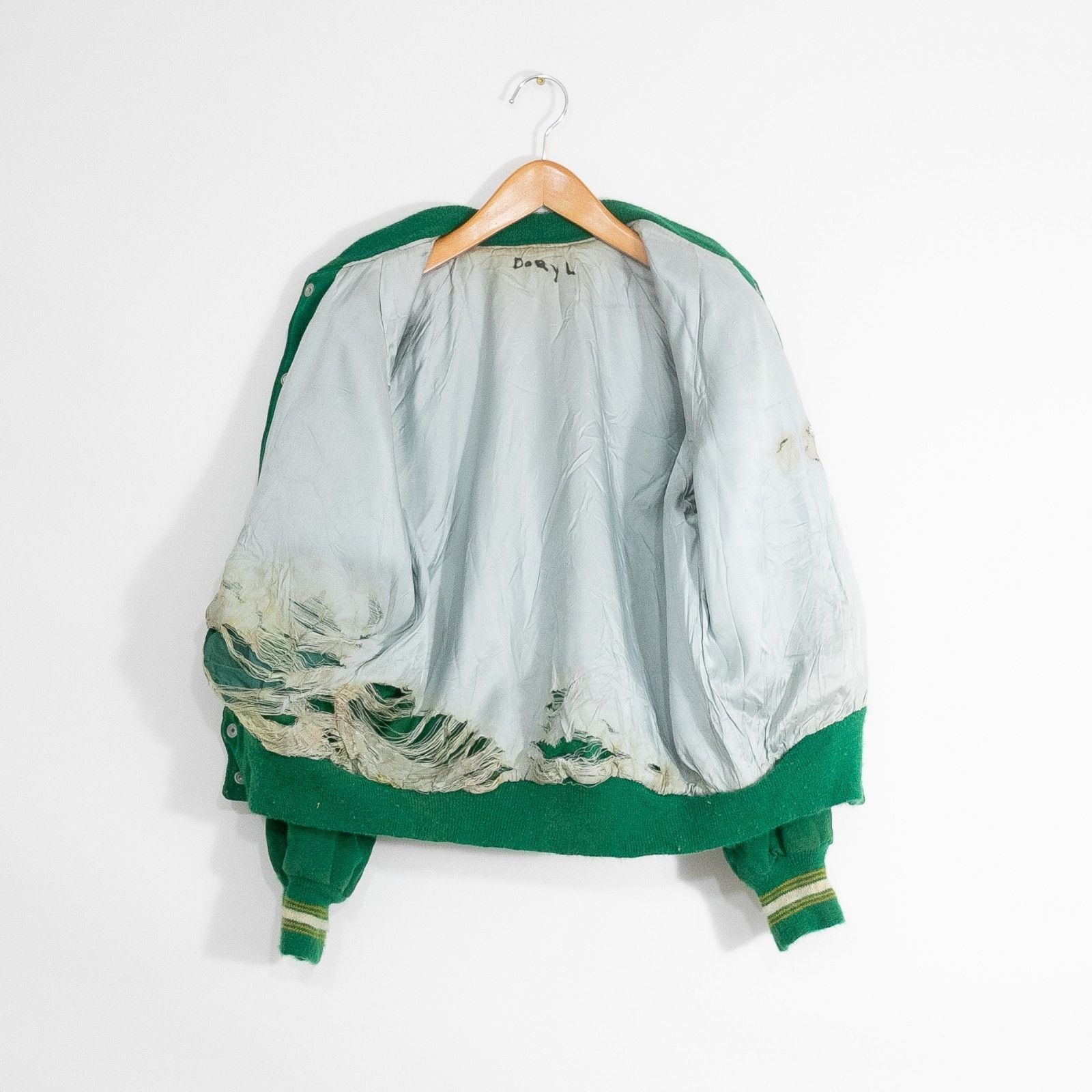 Vintage Vintage 60s Varsity Wool Letterman Jacket Medium Thrashed Size US M / EU 48-50 / 2 - 10 Thumbnail