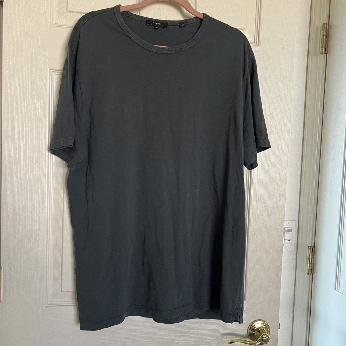 Vince Vince T Shirt Mens XL Sage Short Sleeve Crew Neck USA Made Size US XL / EU 56 / 4 - 2 Thumbnail