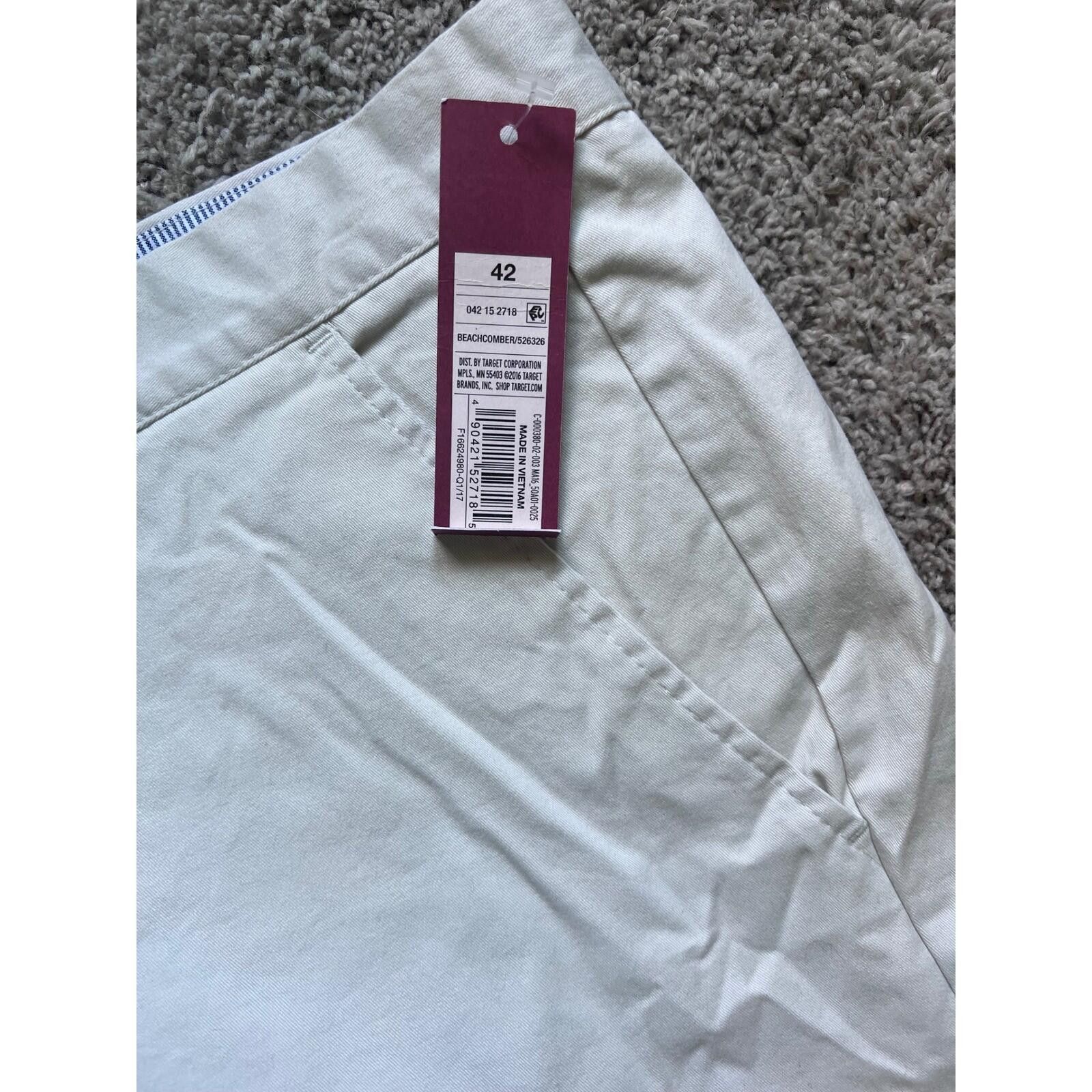 Merona Merona Mens Flat Front Chino Shorts Stone White 42 NWT Size US 42 / EU 58 - 7 Thumbnail