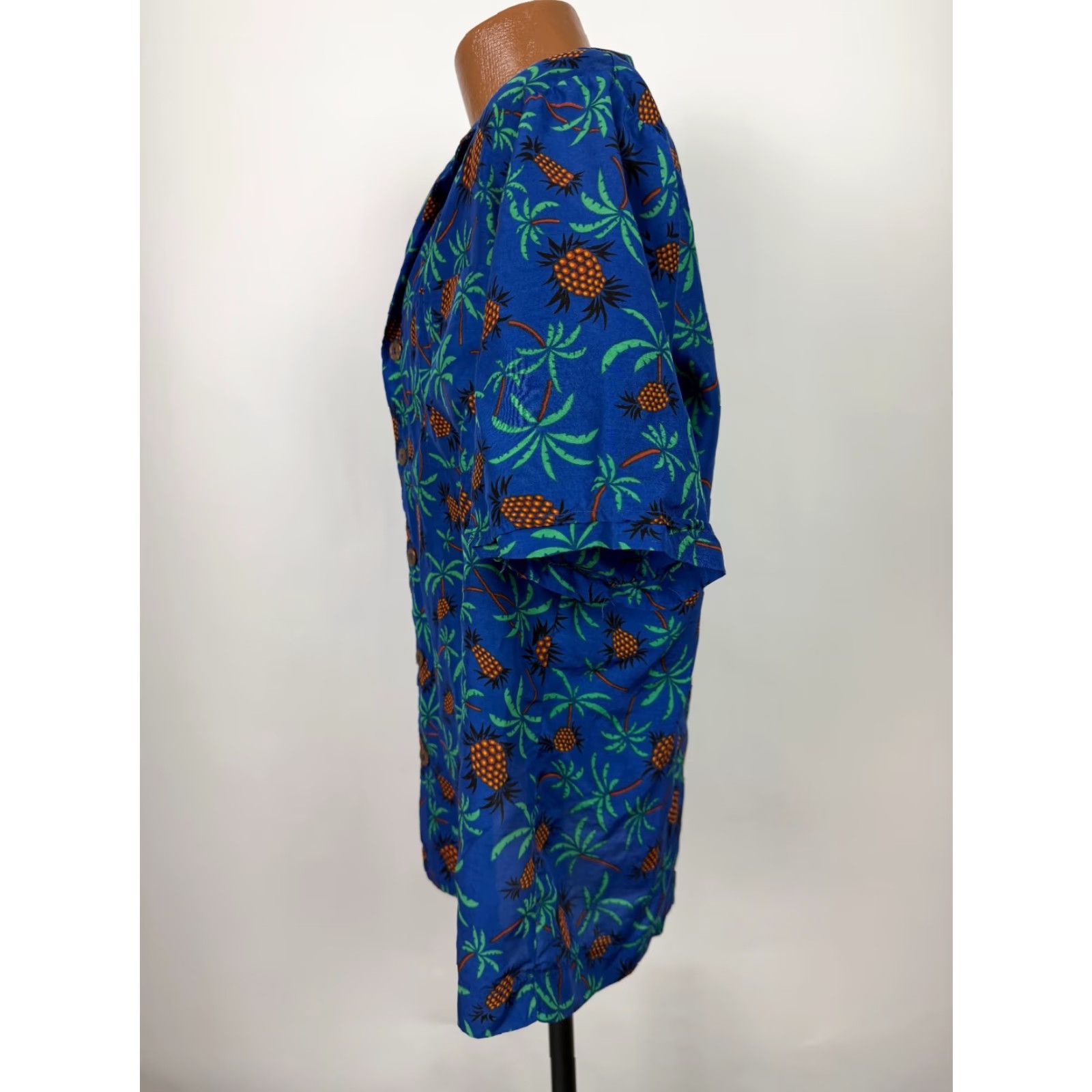 Vintage VINTAGE Minee Mo Pineapple Hawaiian Shirt Men Large Camp Palm Tree Silky Polyester Blue Short Sleeve Button-Up Collared Size US L / EU 52-54 / 3 - 5 Thumbnail