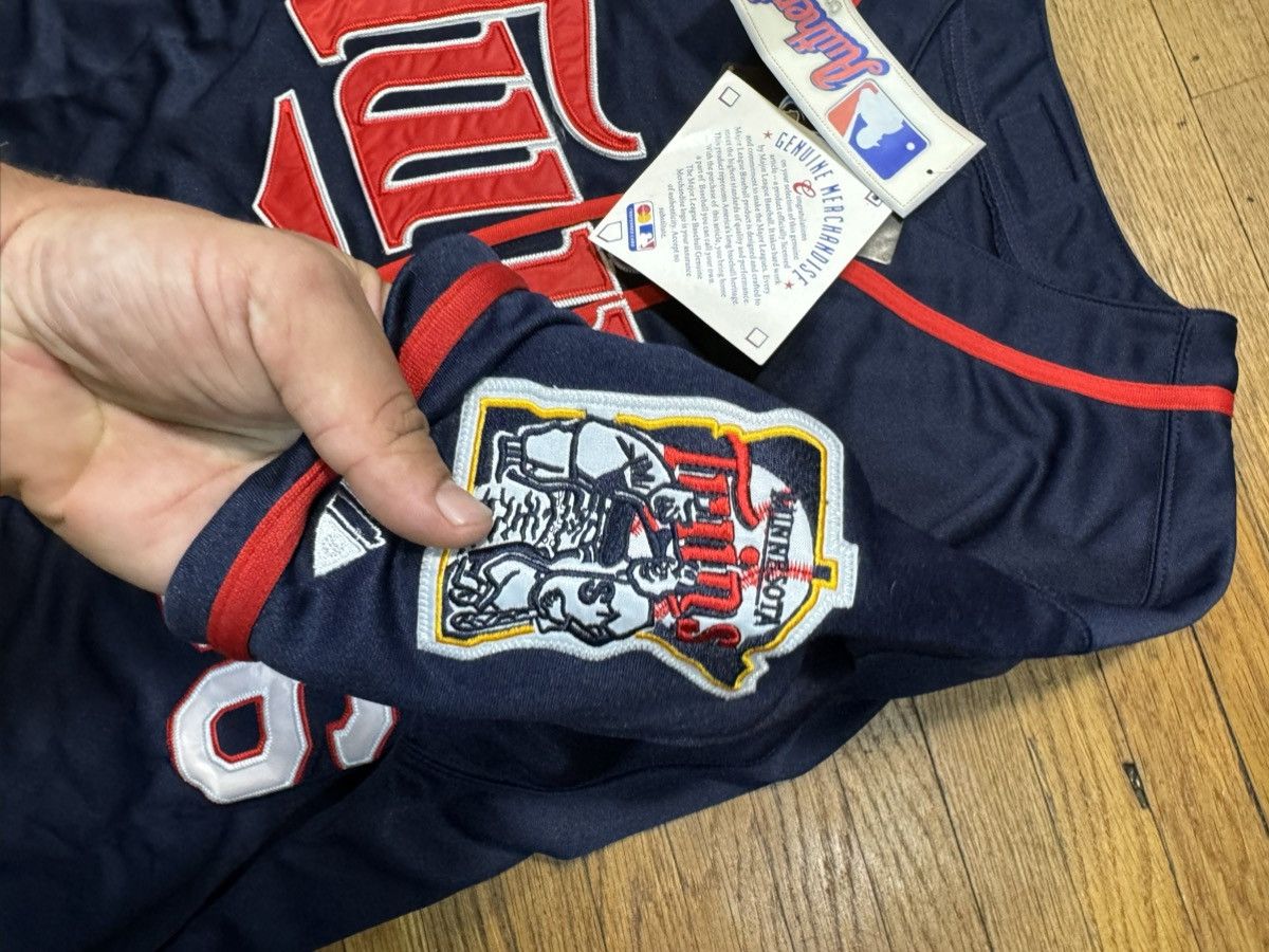 Majestic Rare 2009 Joe Nathan Majestic Minnesota Twins Jersey Size US XL / EU 56 / 4 - 7 Thumbnail