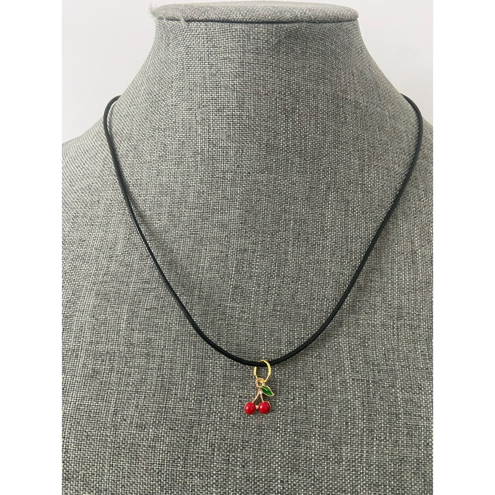 Other Little Cherry pendant necklace Size ONE SIZE - 1 Thumbnail