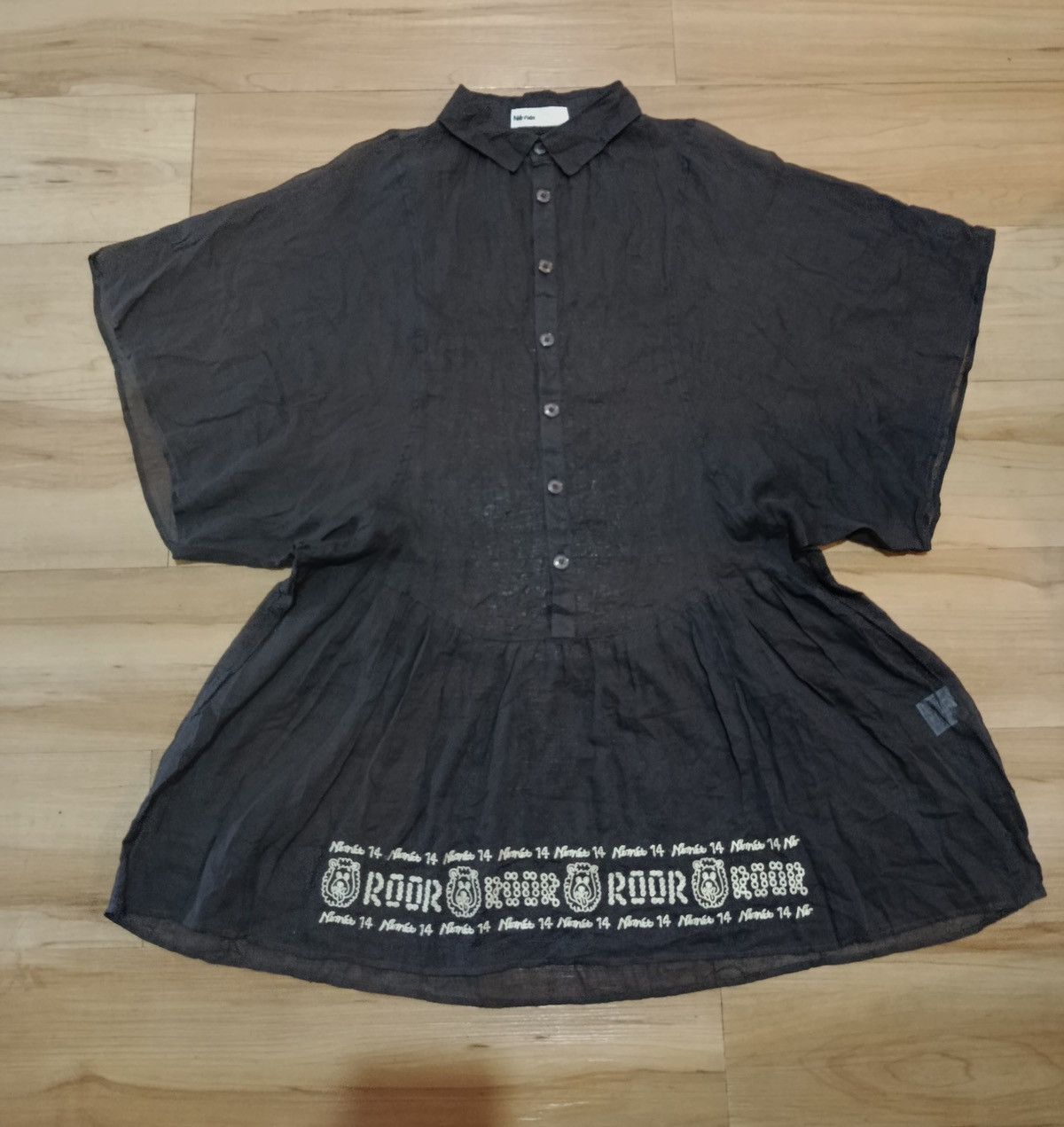 Ne-Net Ne-net issey miyake blouse polo shirt Size M / US 6-8 / IT 42-44 - 1 Thumbnail