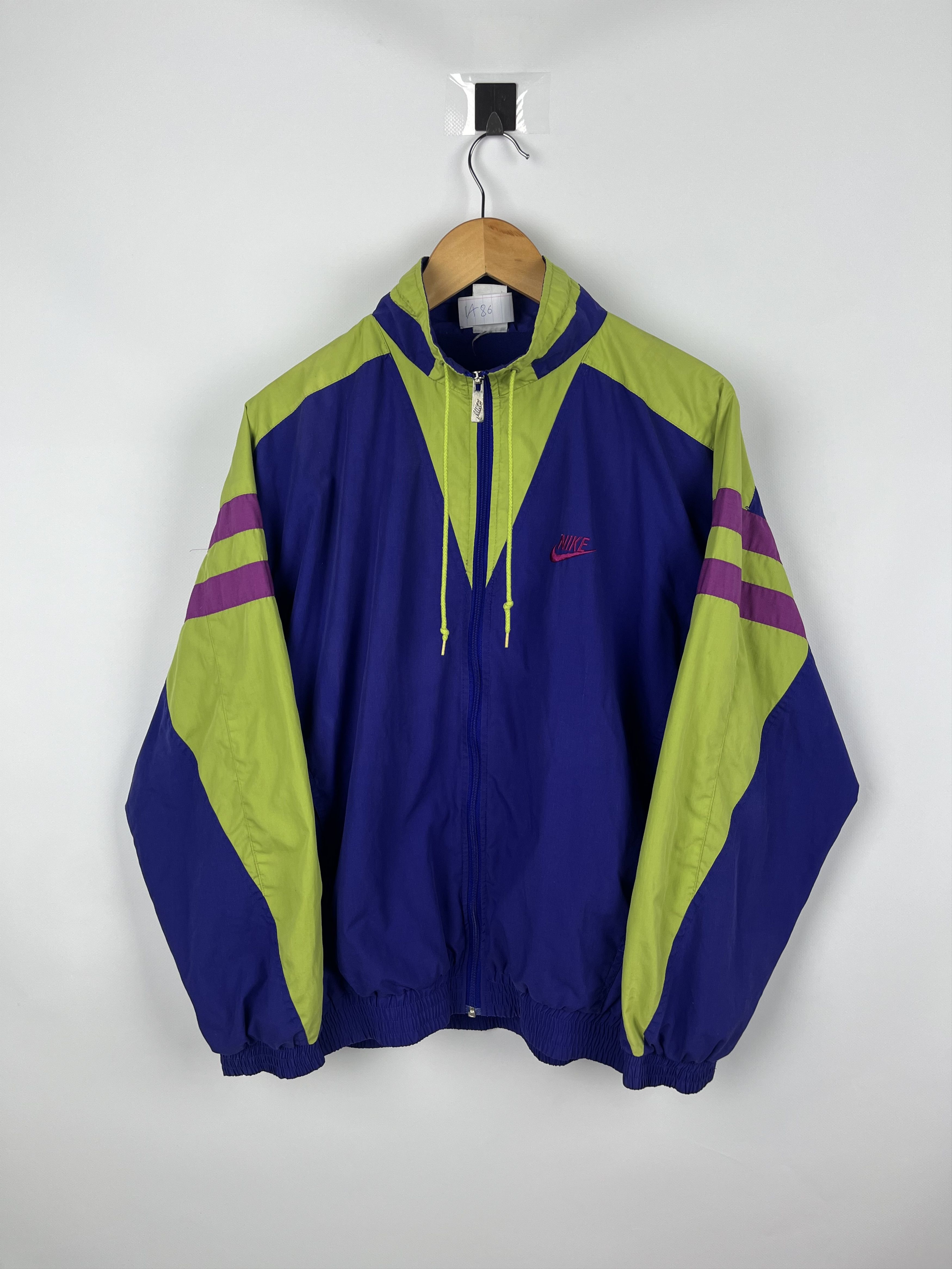 Nike Nike Vintage Windbreaker Jacket Size Medium Size US M / EU 48-50 / 2 - 1 Thumbnail