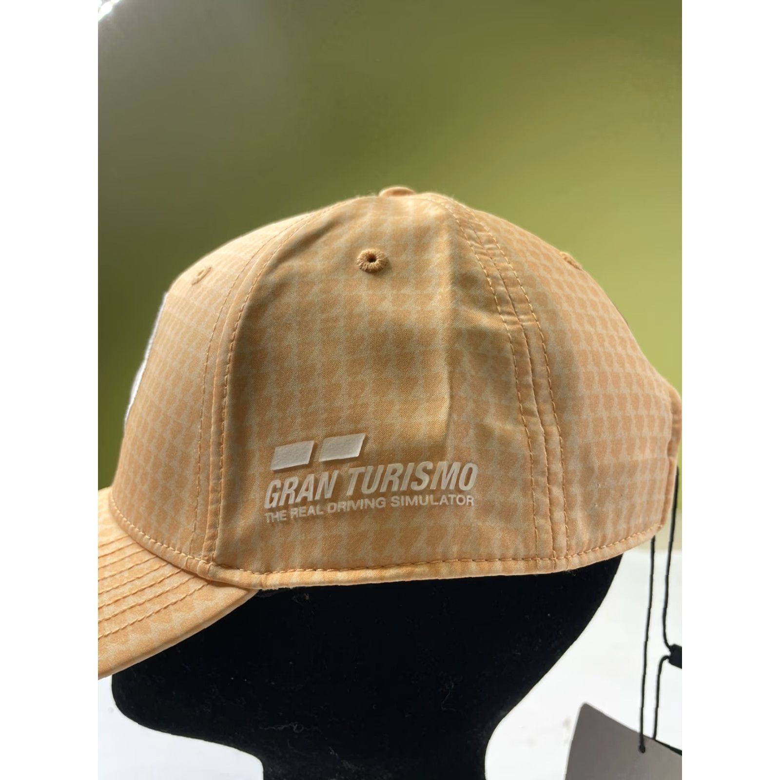 Hamilton NWT Mercedes AMG Petronas F1 Lewis Hamilton Baseball Hat Peach Limited Edition Size ONE SIZE - 2 Thumbnail