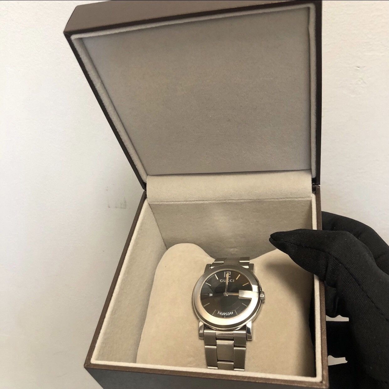 Gucci Gucci 101M Date Watch Black Face Size ONE SIZE - 8 Thumbnail