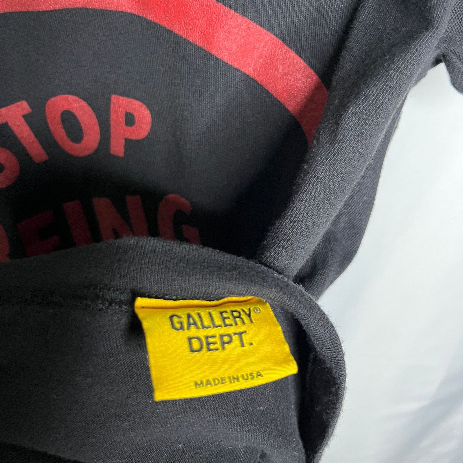 Gallery Dept. Gallery Dept Department Stop Being Racist Tee in Black S Size US S / EU 44-46 / 1 - 5 Thumbnail
